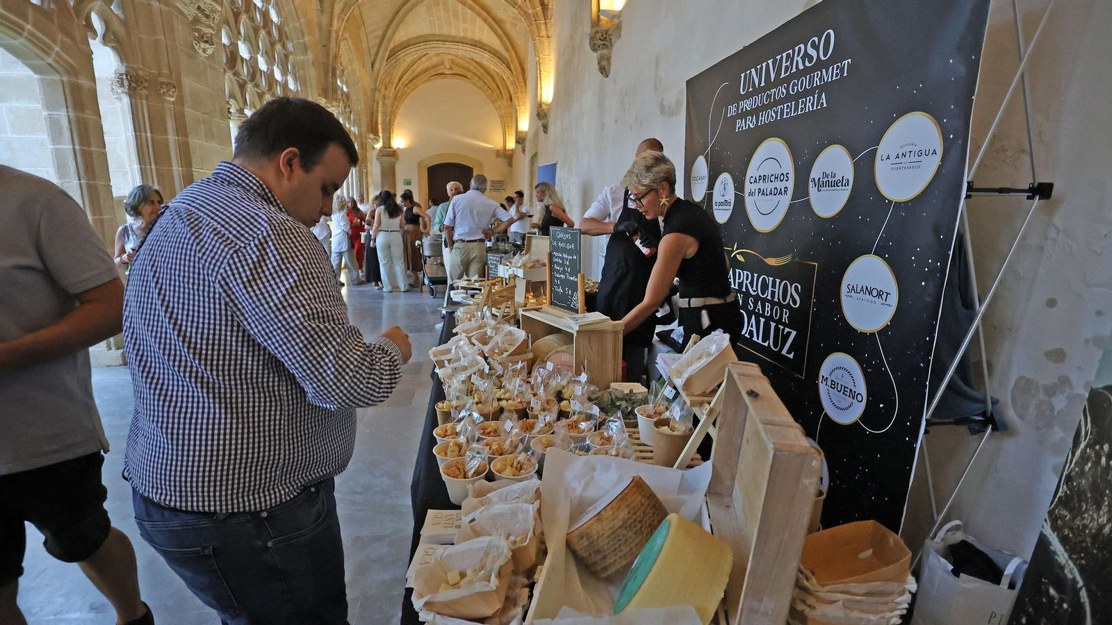 Inauguración de 'Entre Vinos Tintos y Blancos' en Jerez