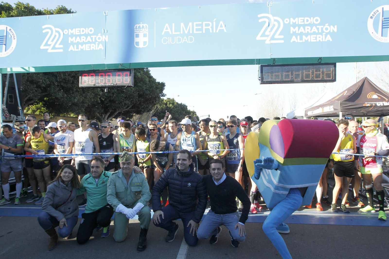 Galería gráfica de la XXII Media Maratón de Almería