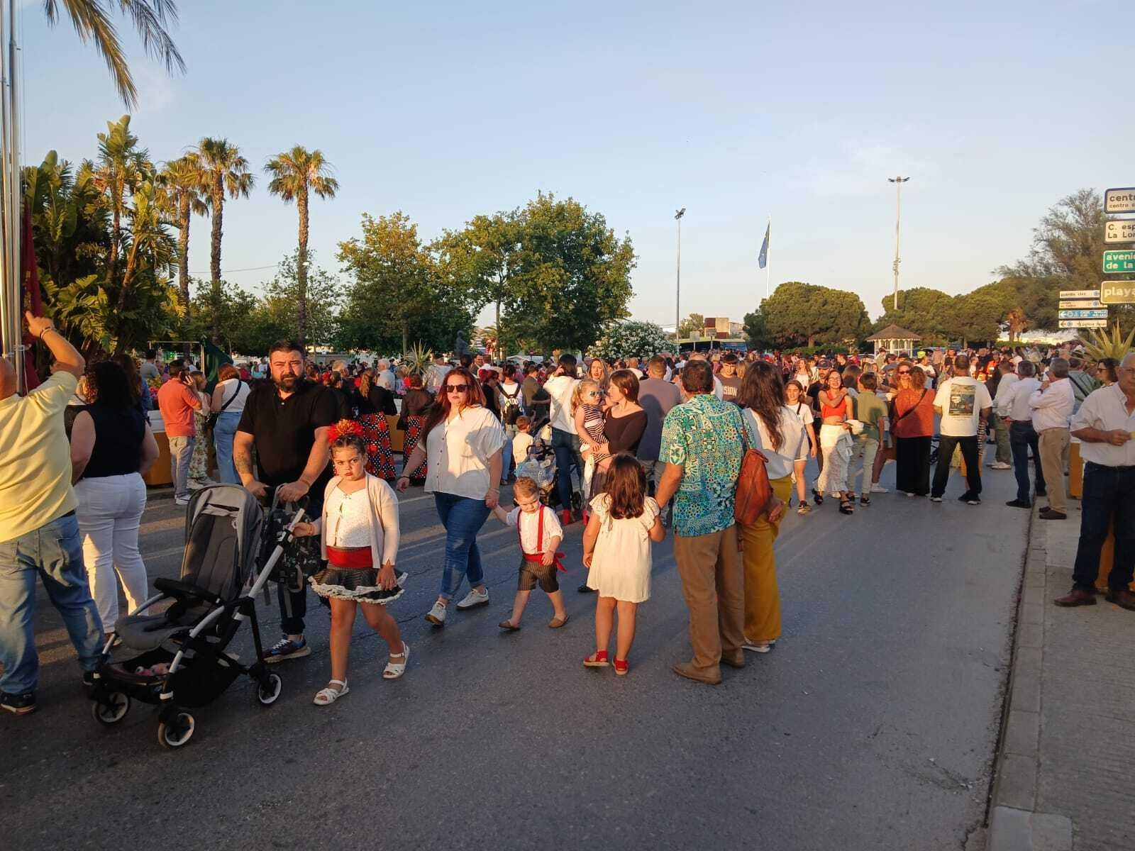 Imágenes de la Feria de Chiclana 2024: alumbrado y las primeras horas de fiesta