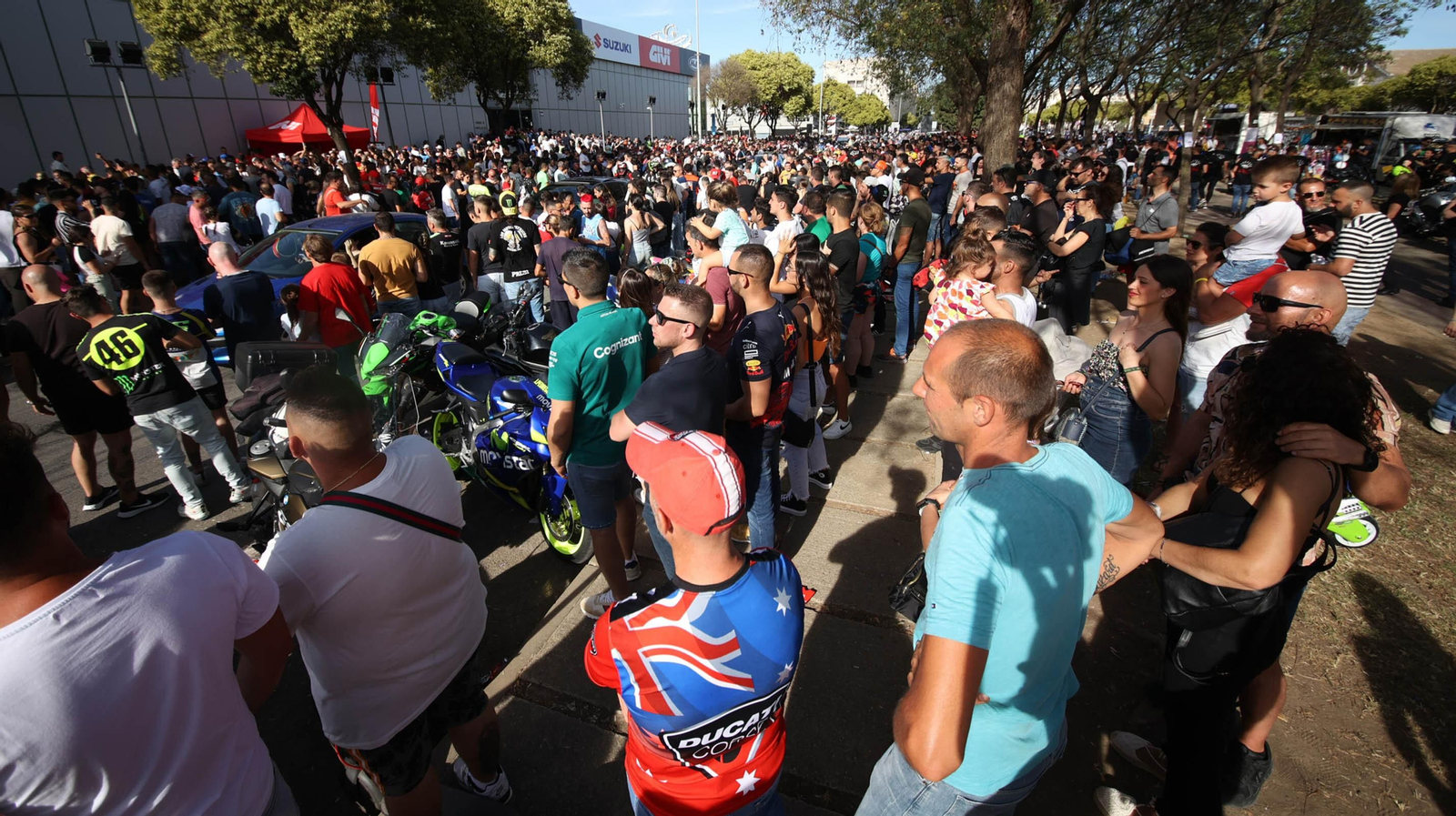 Gran ambiente motero en todo Jerez