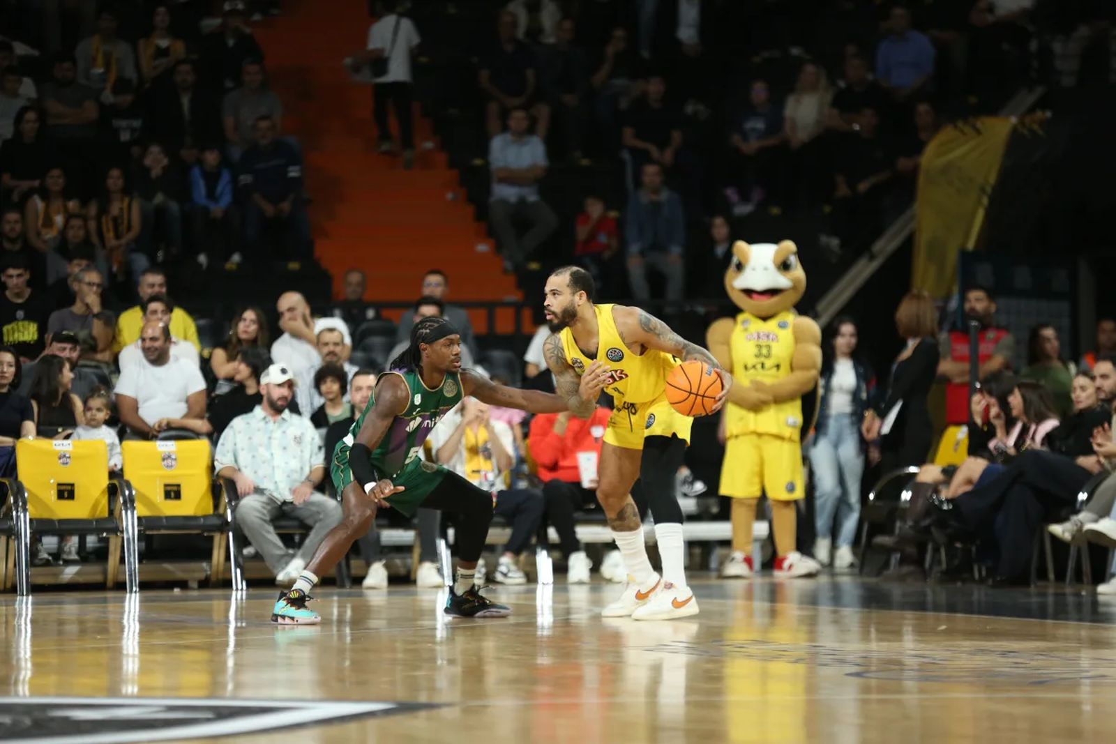 El Mersin-Unicaja, en fotos