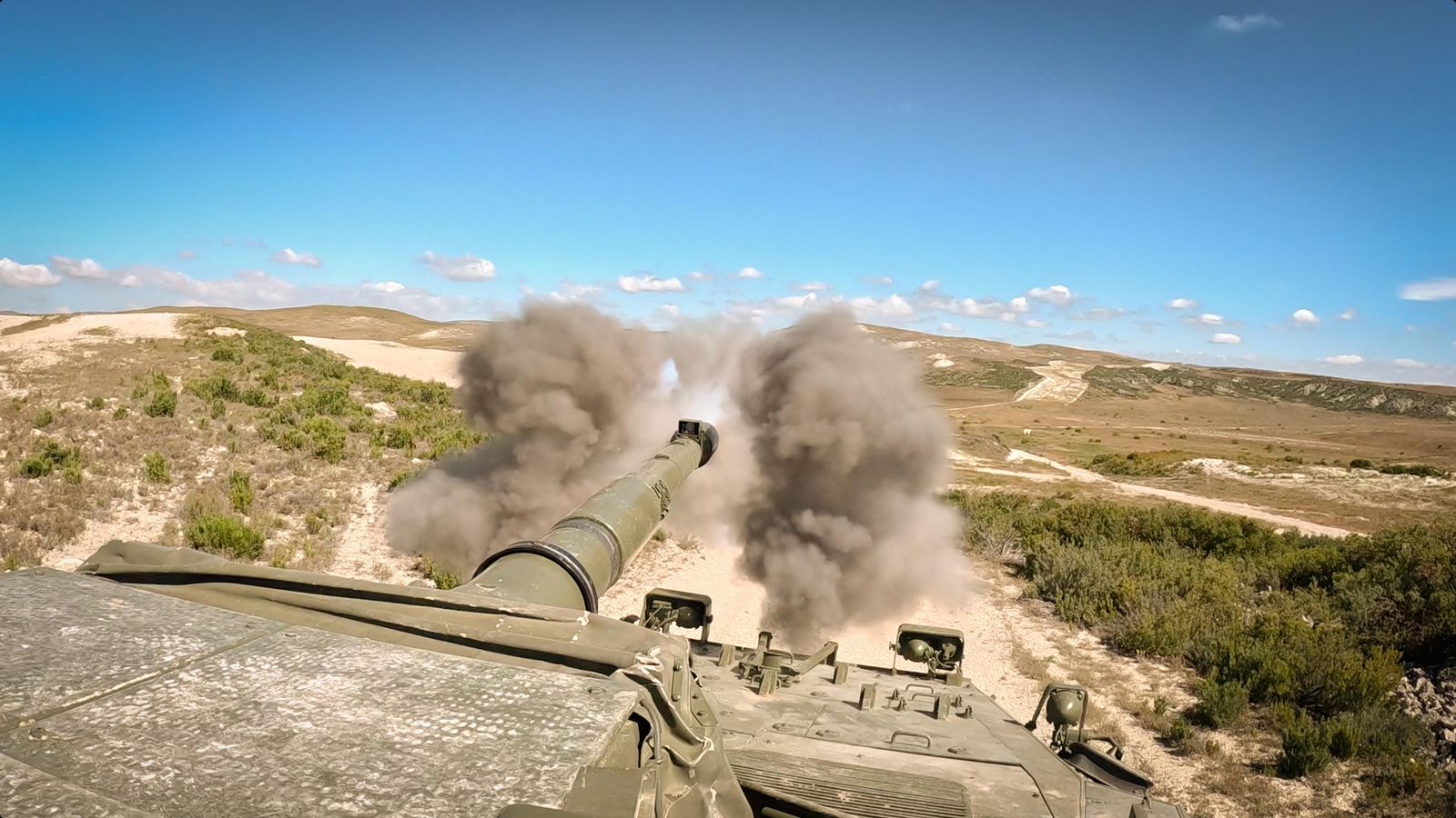 Centauro de Caballería durante el ejercicio táctico realizado por la Legión Centauro de Caballería durante el ejercicio táctico realizado por la Legión