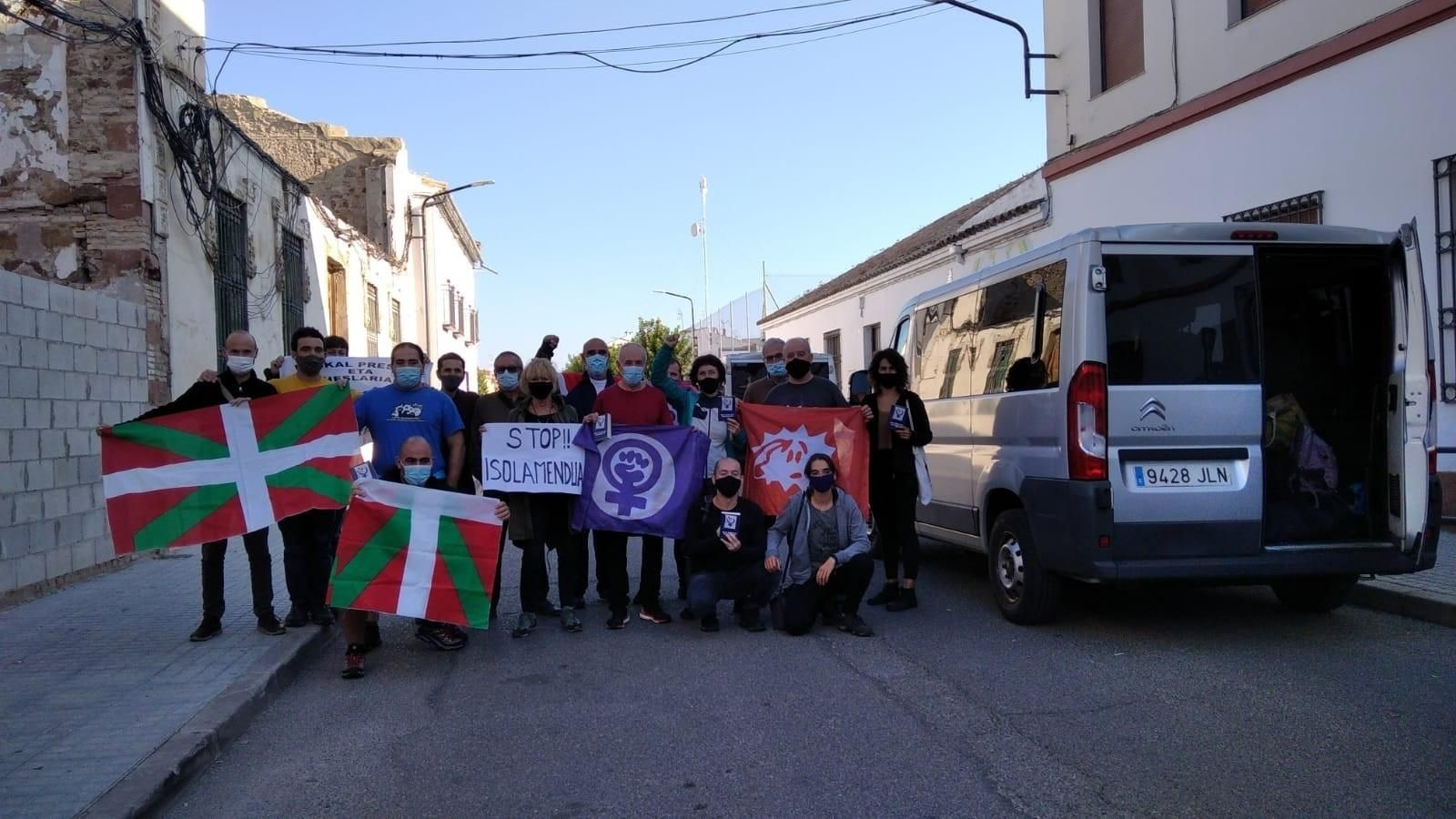 Salida de la cárcel de Córdoba del preso de ETA Ibon Muñoa. Salida de la cárcel de Córdoba del preso de ETA Ibon Muñoa.
