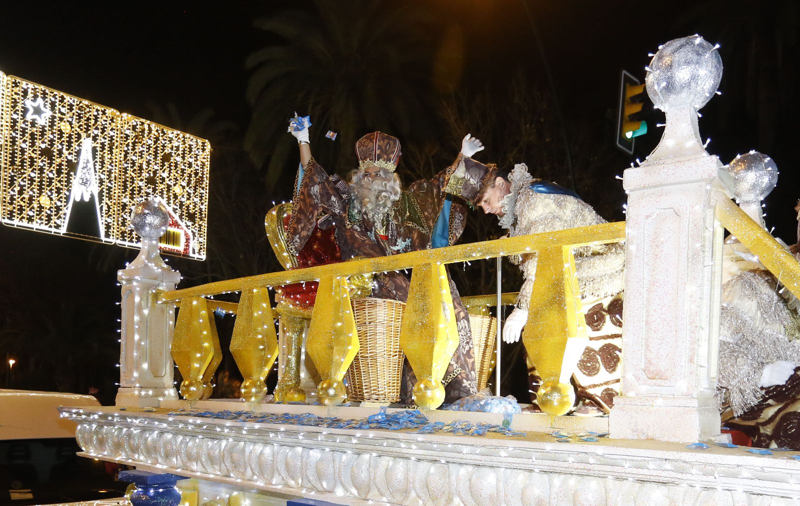 Fotos de la Cabalgata de Reyes Magos en Málaga 2020