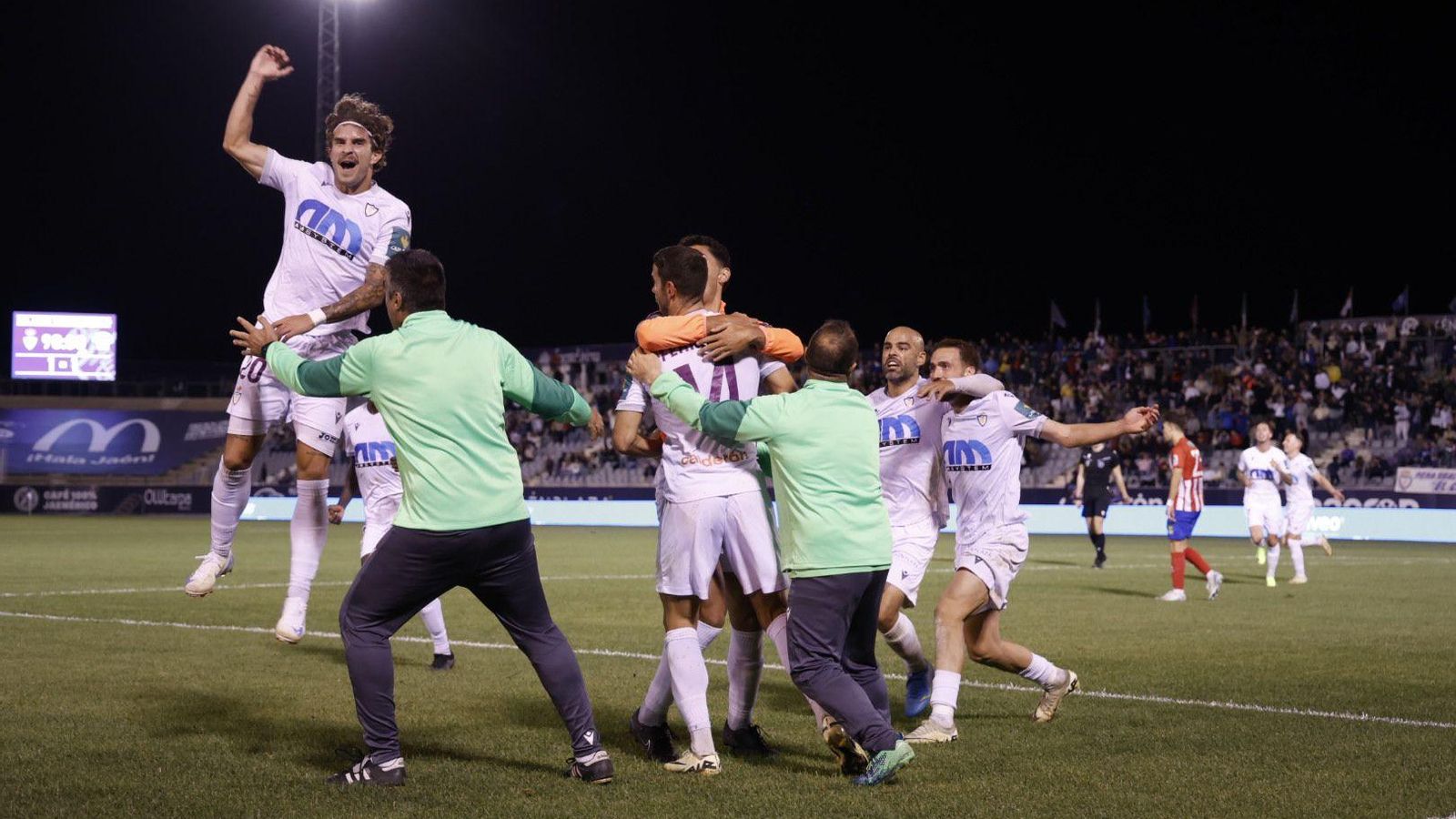 Mauro celebra exultante el gol del triunfo de la primera vuelta.