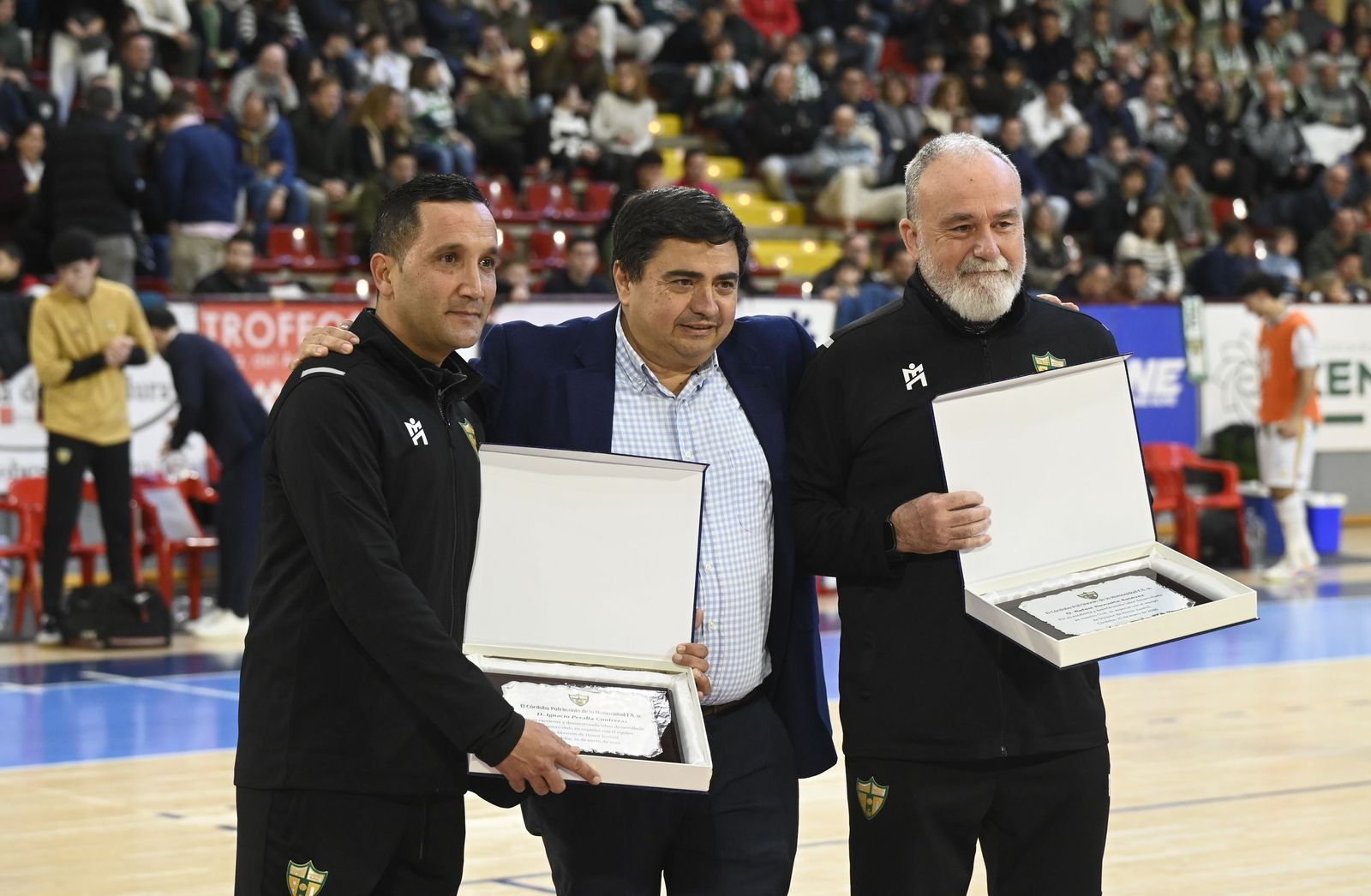 Las mejores fotos del ambiente en Vista Alegre para el Córdoba Patrimonio - Palma Futsal