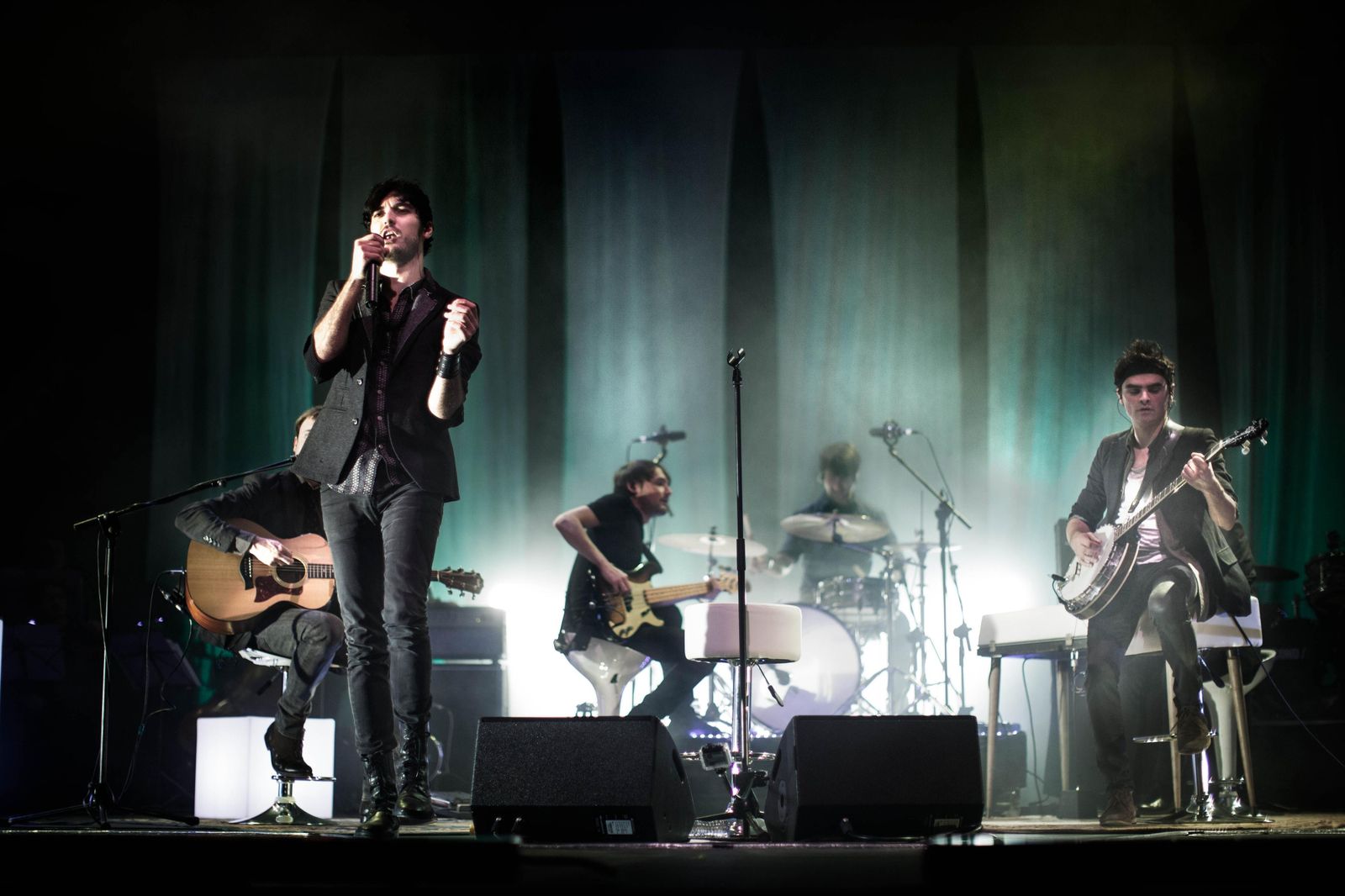 Second, en un concierto reciente.