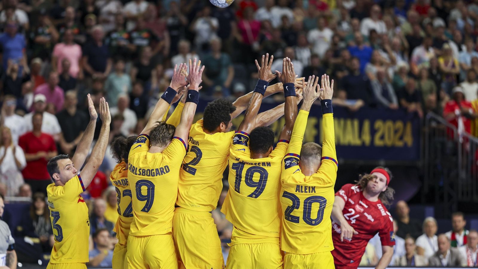 Las defensas exigentes de ambos equipos fueron determinantes en la segunda mitad