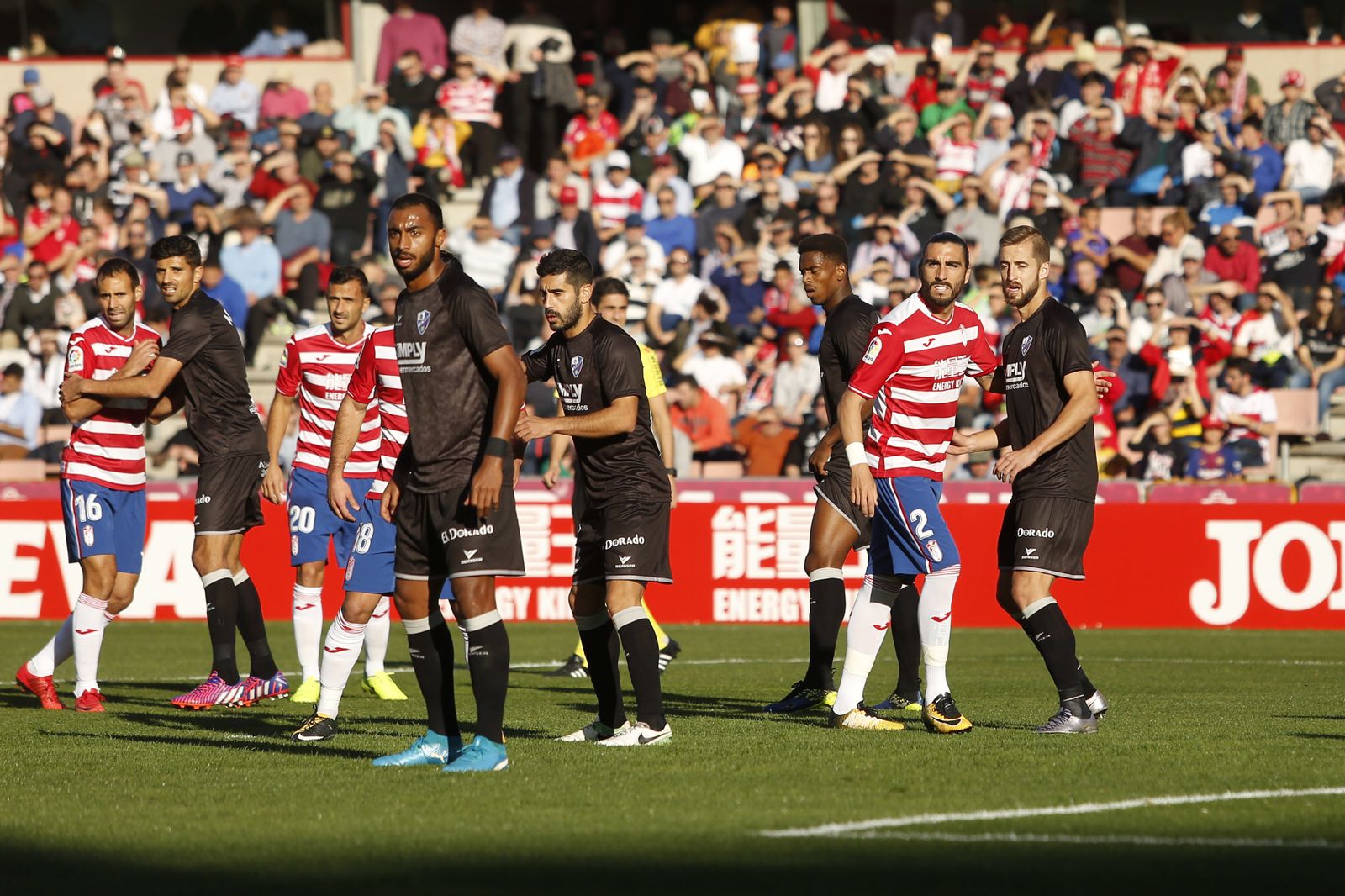 El Granada CF-Huesca, en imágenes