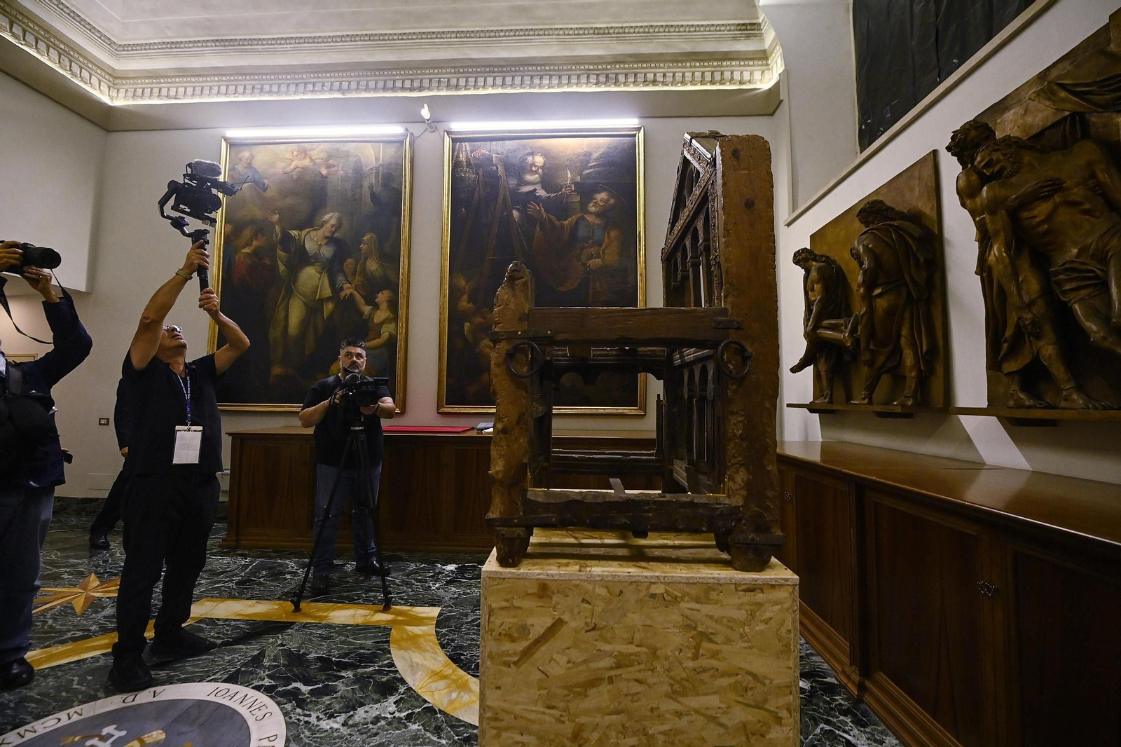 Restauración del Baldaquino de Bernini en el Vaticano