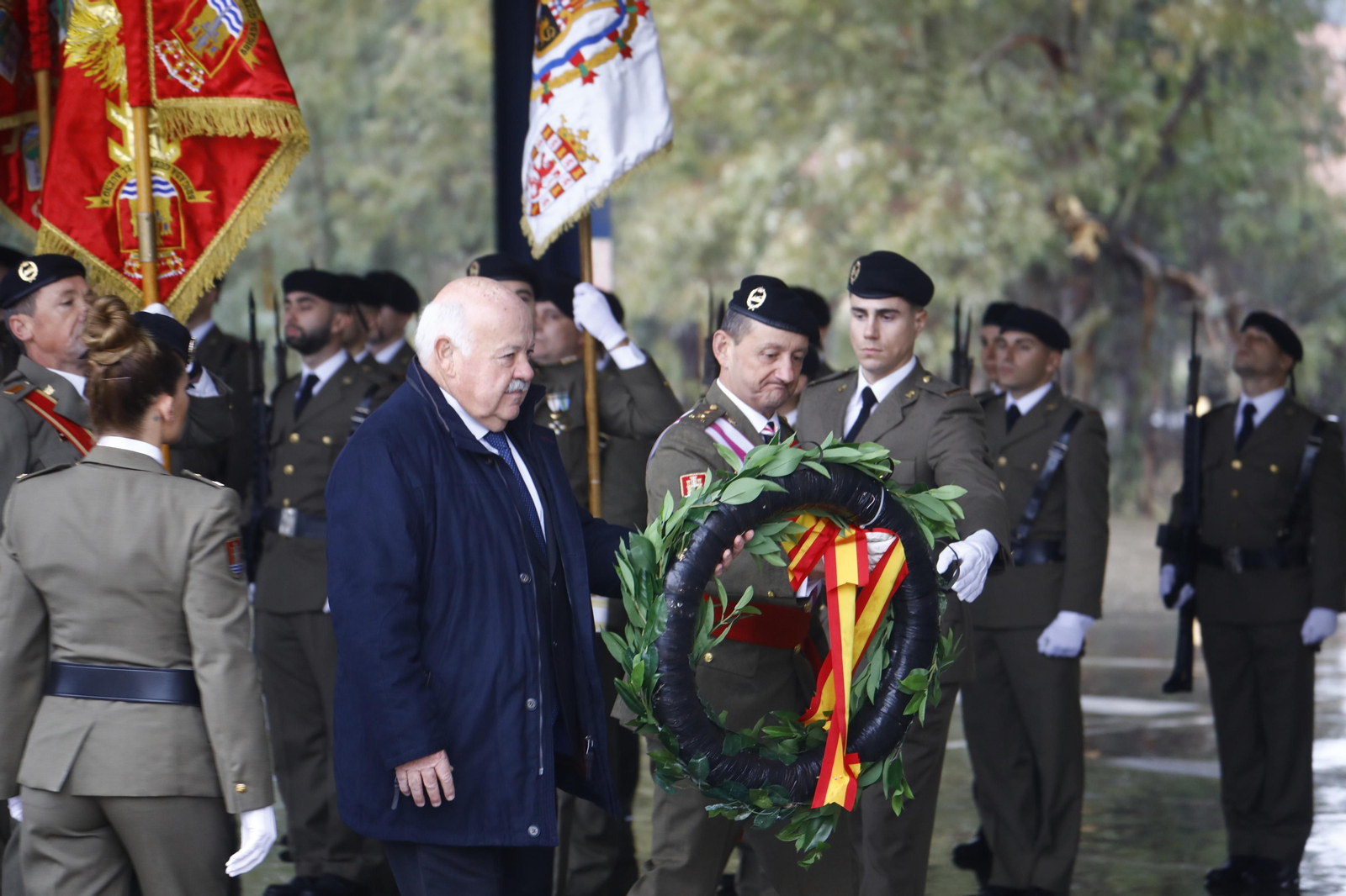 El desfile militar de la Brigada de Córdoba por la festividad de la Inmaculada, en imágenes El desfile militar de la Brigada de Córdoba por la festividad de la Inmaculada, en imágenes