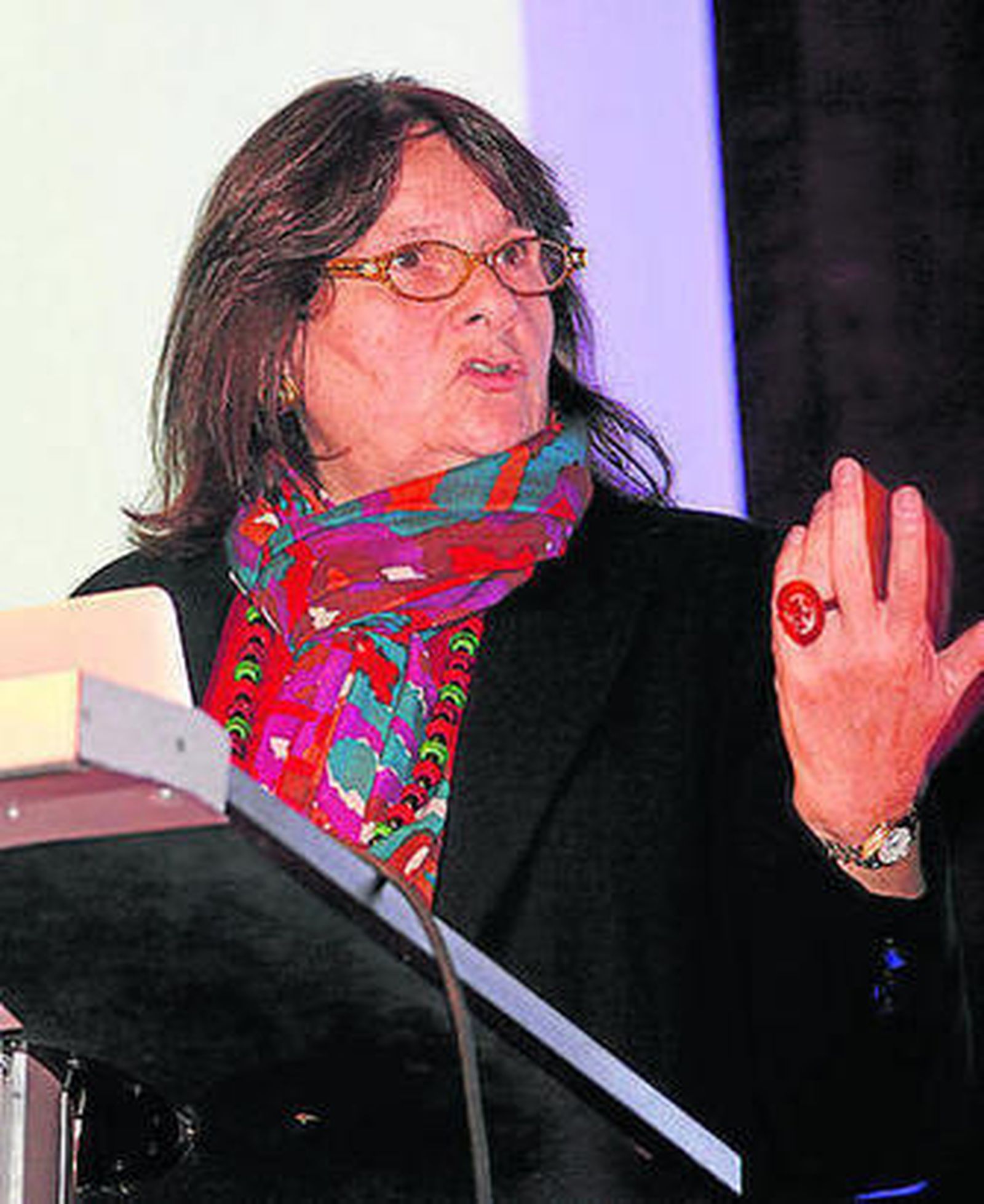 "Las empresas duran 10 años. Hay que reinventarse"