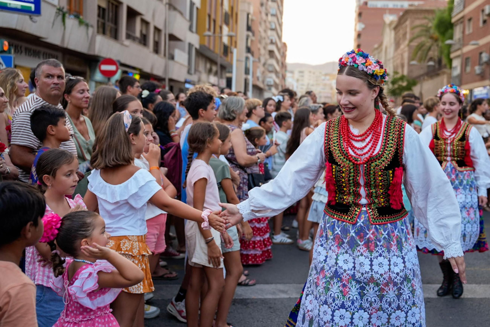 Así se ha vivido la Batalla de Flores en la Feria de Almería