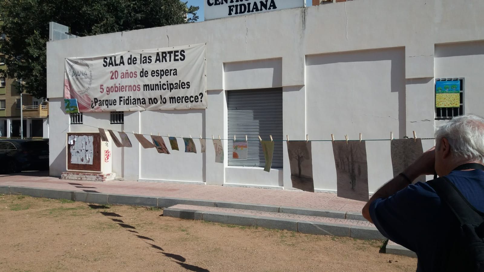 Encuentro de pintura en el barrio de Parque Fidiana.