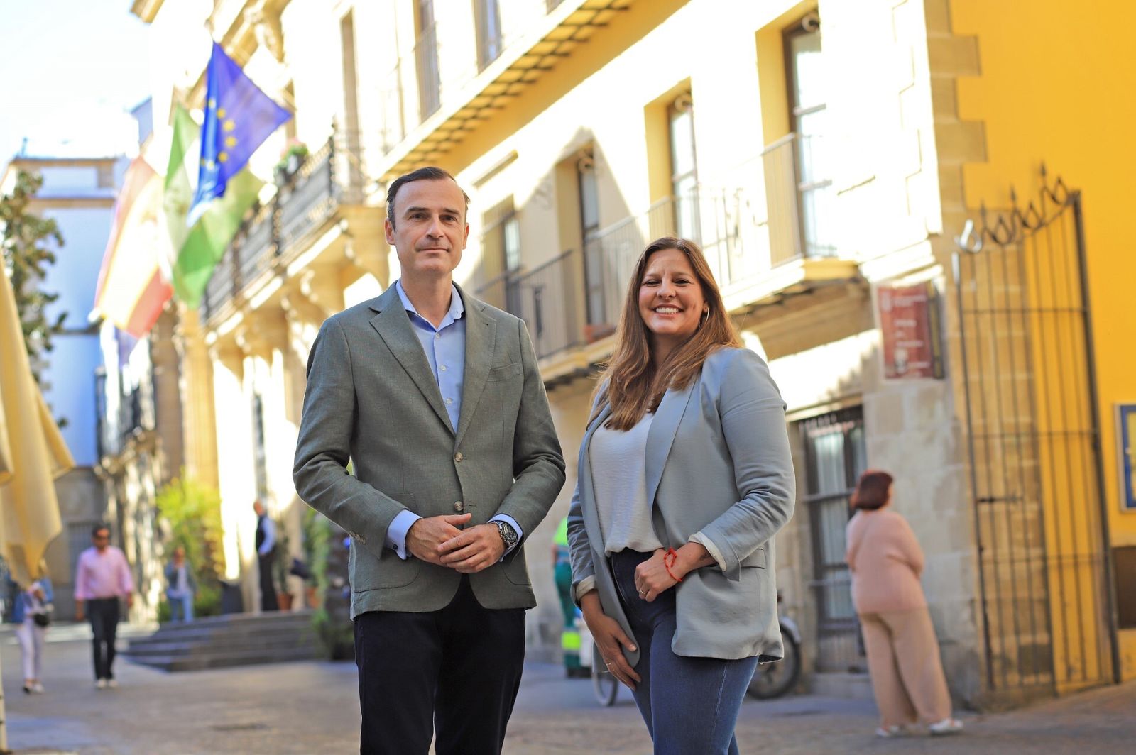 Manuel Méndez y Estefanía Brazo, números uno y dos a la Alcaldía de Jerez por Ciudadanos.