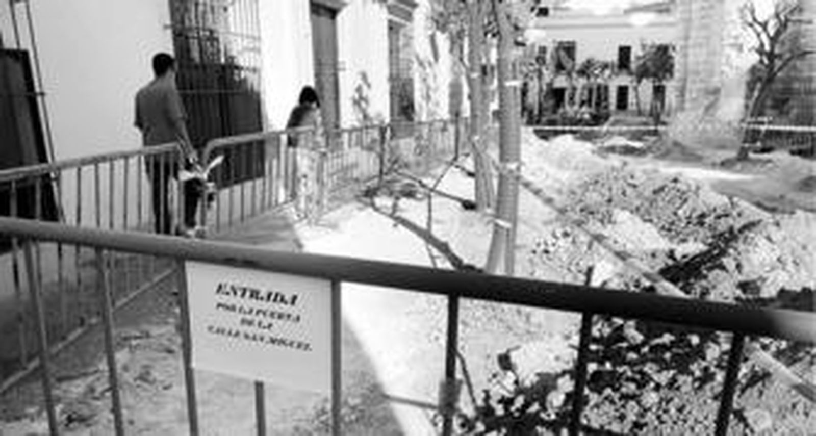 Cuatro adolescentes detenidos por dar una paliza a una joven de 17 años