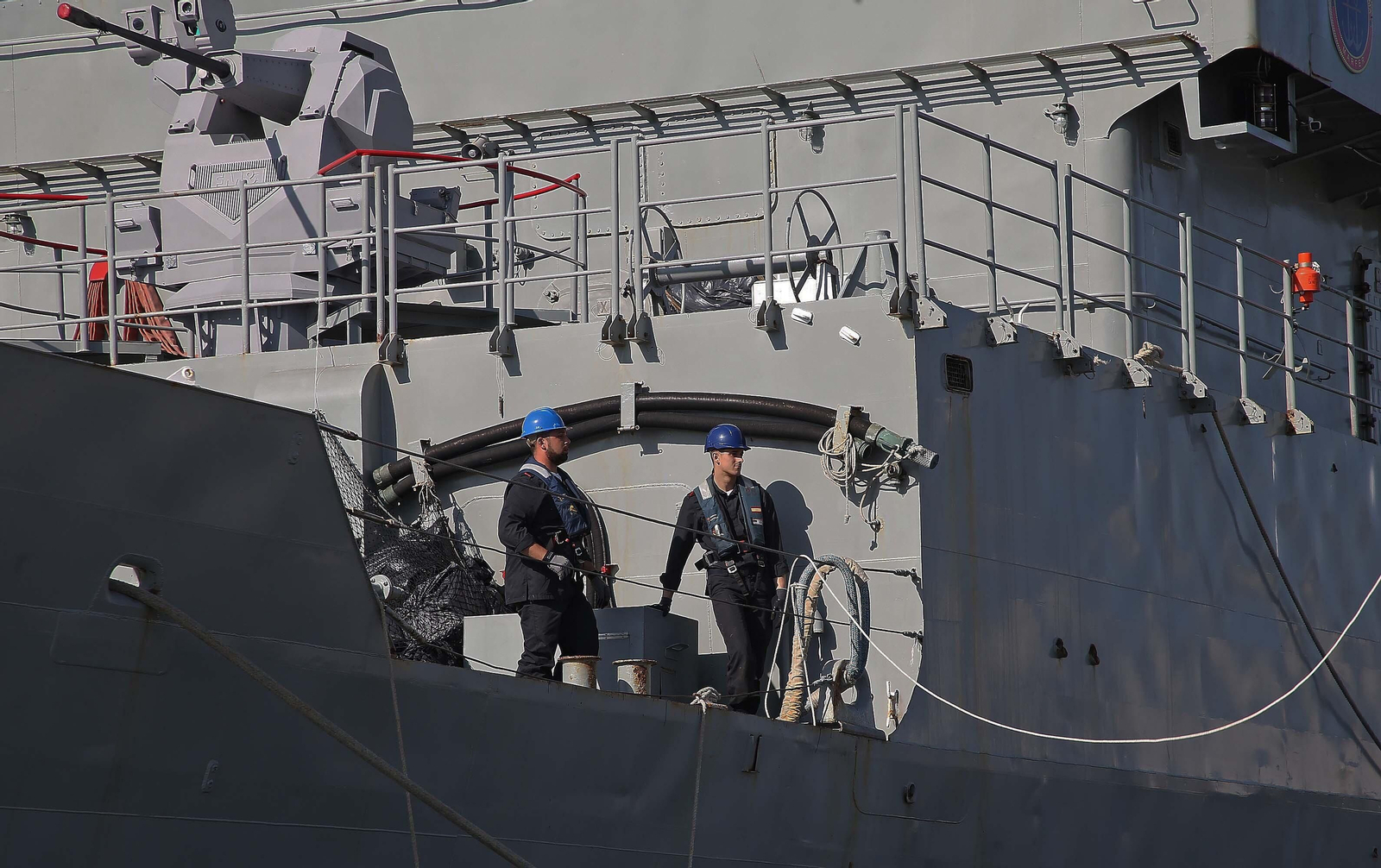 La llegada del patrullero de la Armada 'Centinela' al puerto de Algeciras, en imágenes