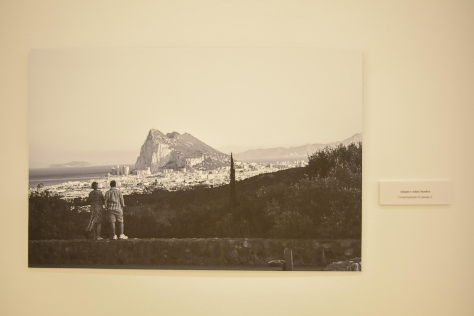 Fotos de la exposición colectiva de fotografías de Afal en La Línea