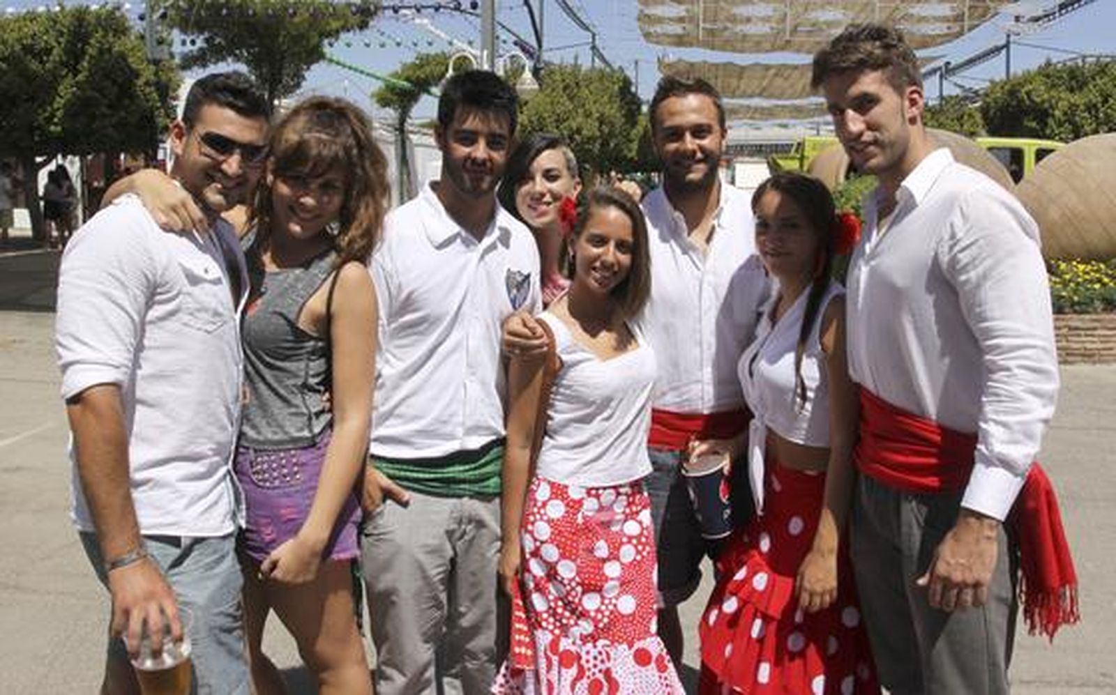 Jolgorio en el Centro y tradición en el Real

Foto: Sergio Camacho-Javier Albiñana