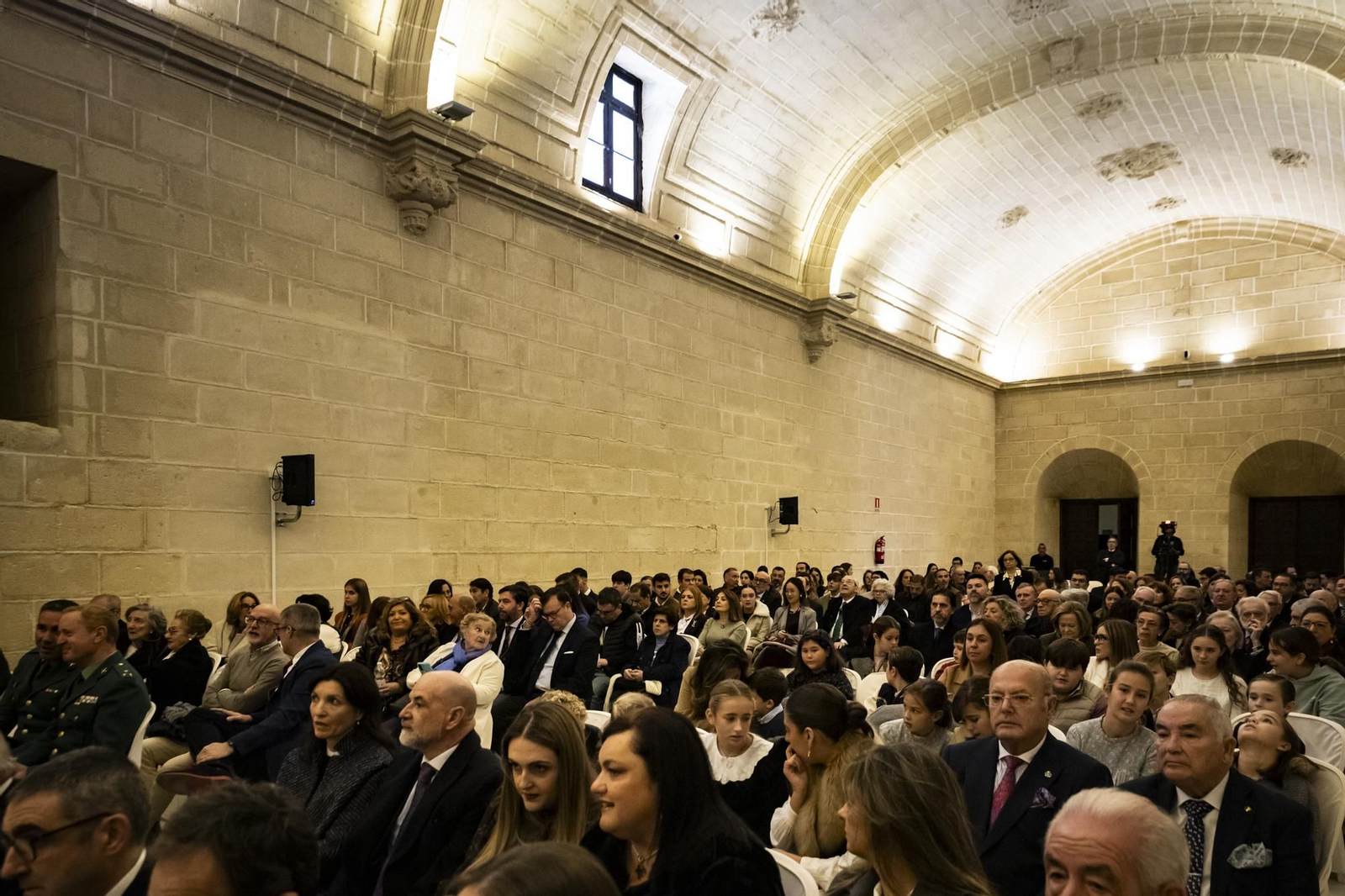 La entrega de la Medalla de Oro de Jerez a la Virgen de las Angustias, en imágenes