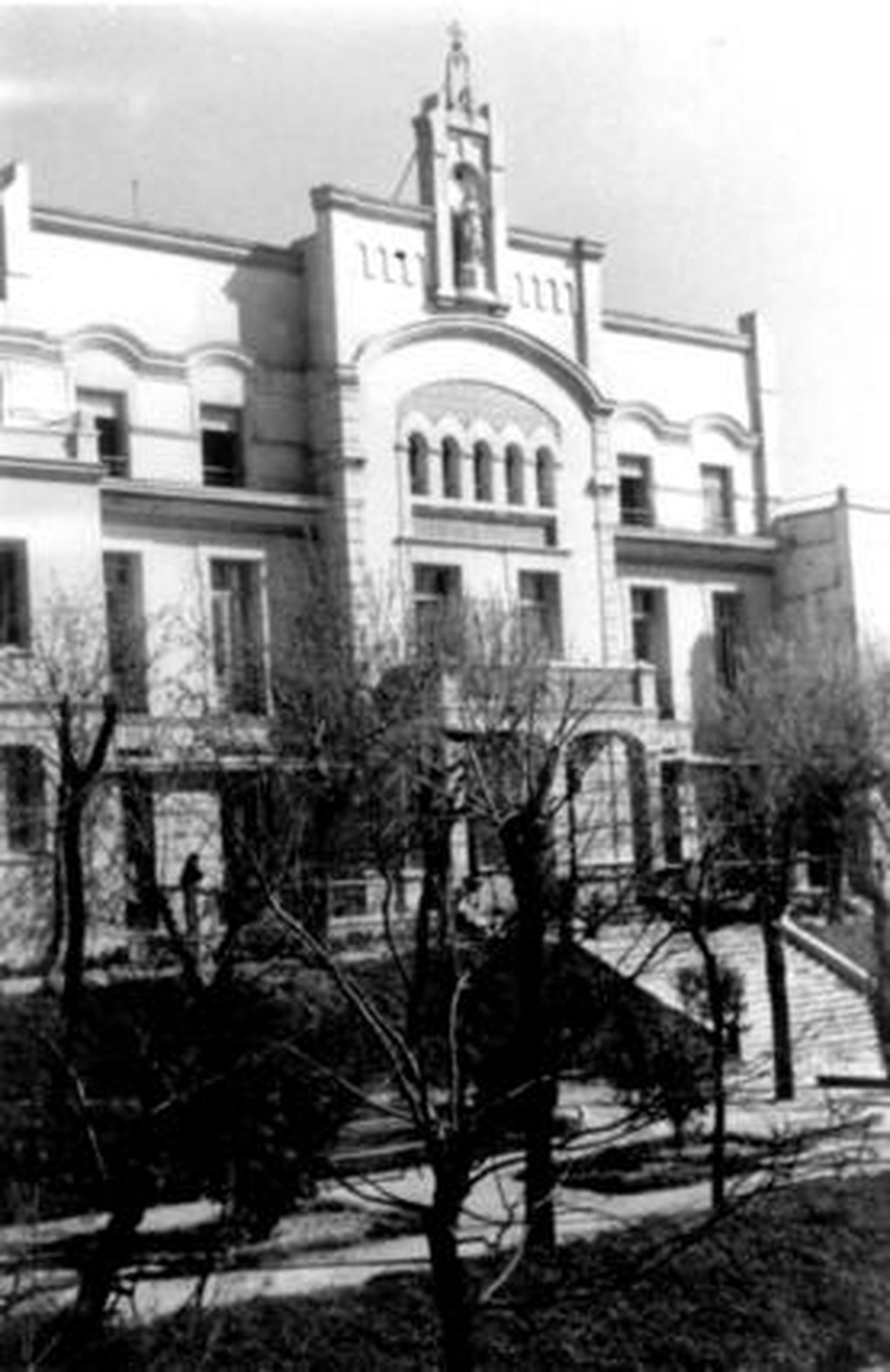 Colegio de Las Irlandesas de Madrid, donde cursó sus estudios.