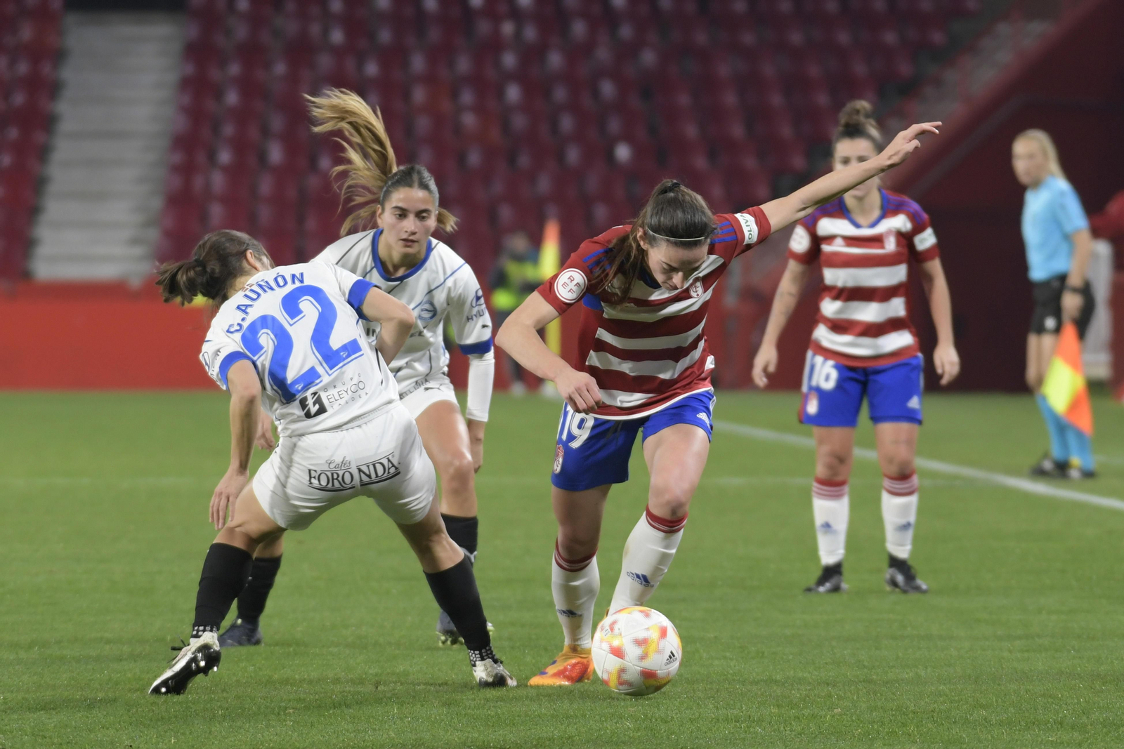 En Granada CF-Alavés de la Copa de la Reina, en imágenes