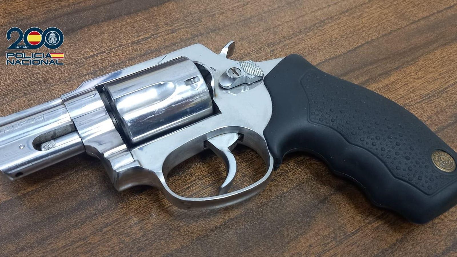 El arma empleada en el asalto