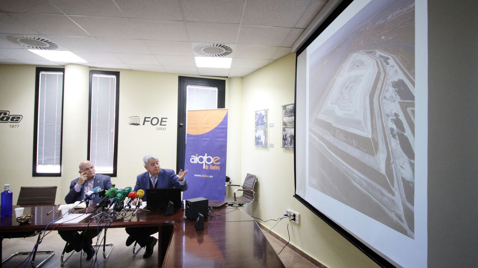 Fertiberia presentó el año pasado su informe sobre regeneración de las balsas.