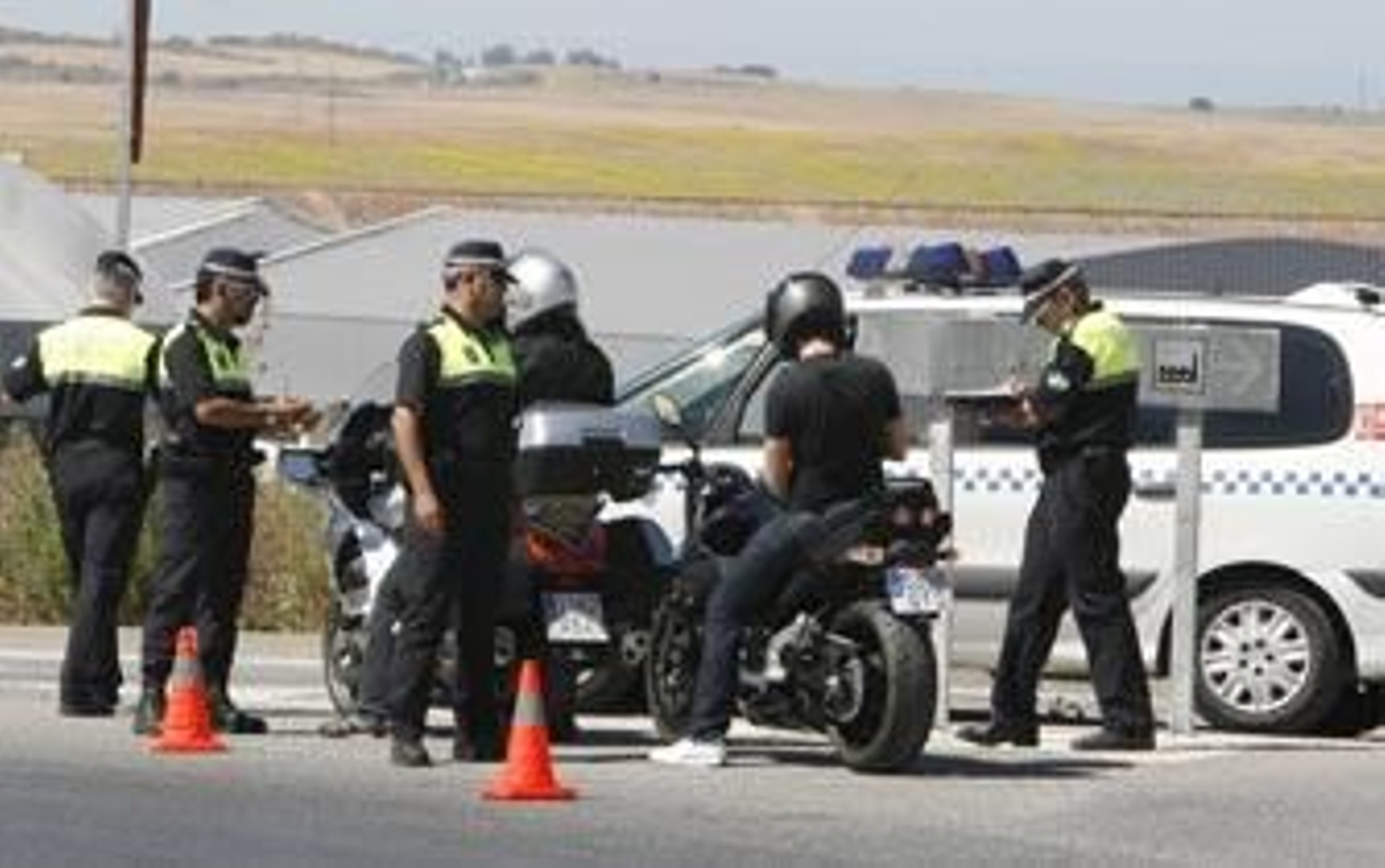 Cepsa deja sin combustible a los vehículos municipales por impago