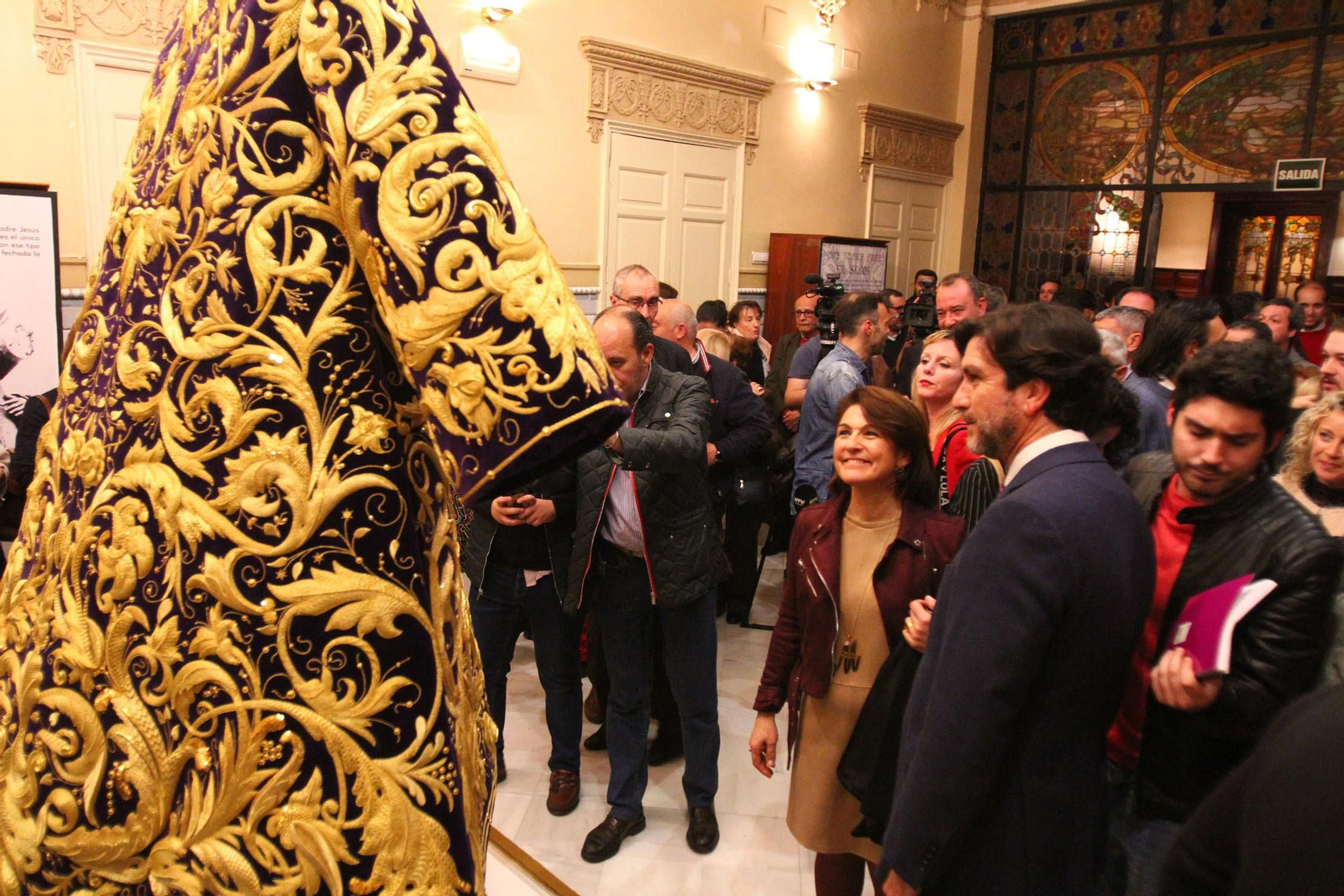 Presentación de la nueva túnica del Nazareno