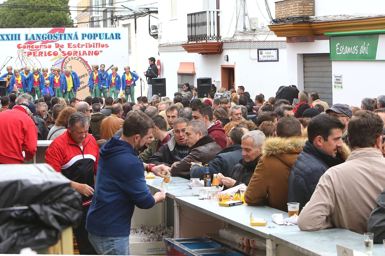 Imagen de archivo de la celebración de la Langostiná en el callejón del Águila.