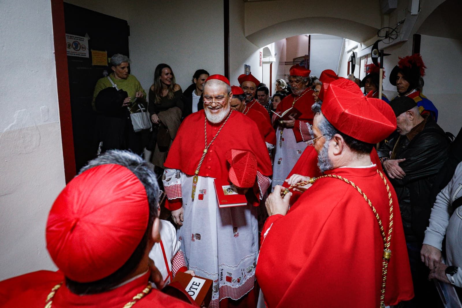 Búscate entre las mejores imágenes de la sexta sesión de cuartos de final del COAC 2026