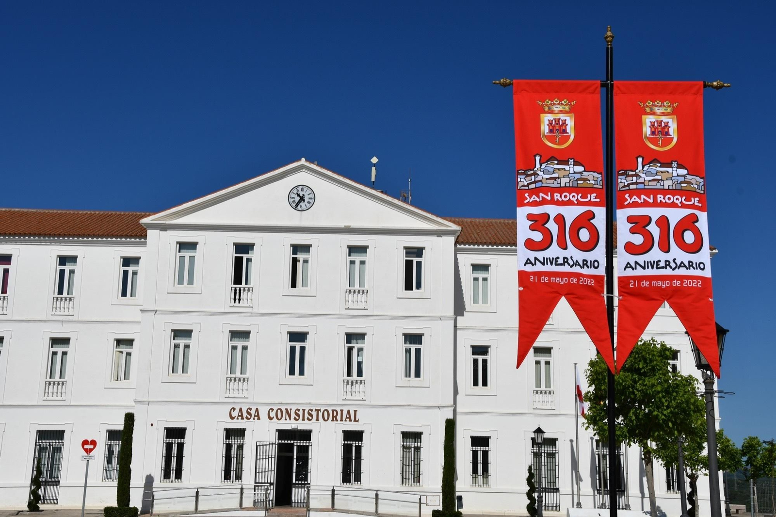 La Plaza de las Constituciones de San Roque.