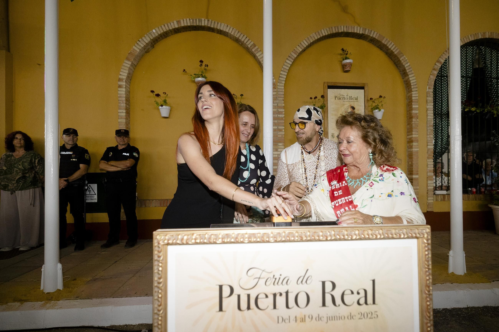 Las imágenes del encendido del alumbrado de Feria de Puerto Real