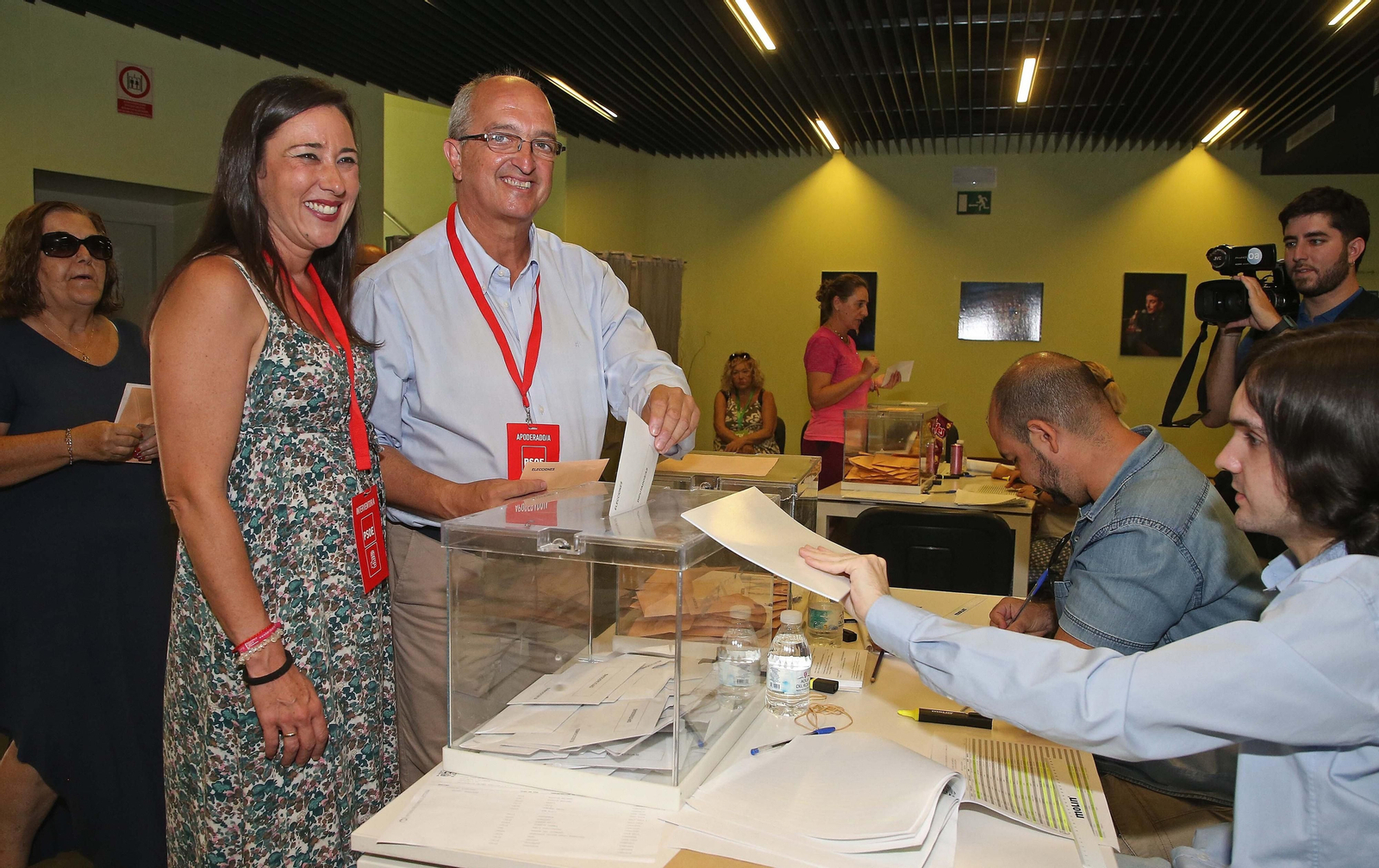 La jornada electoral en Algeciras, en imágenes