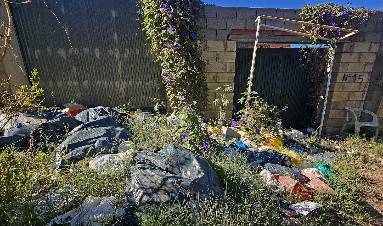 Fotos de los desperfectos de la barriada de La Capelina en Algeciras