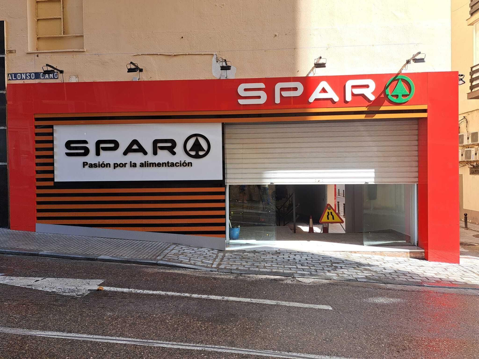 Imagen del nuevo Spar en Cádiz.