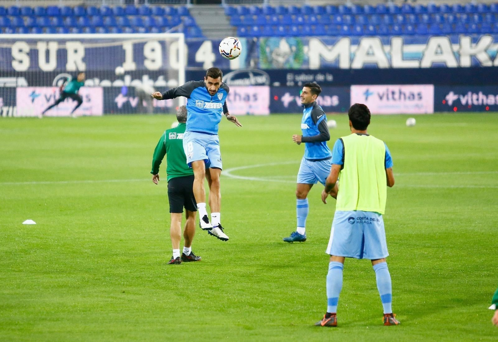 Las fotos del calentamiento del Málaga CF - Espanyol