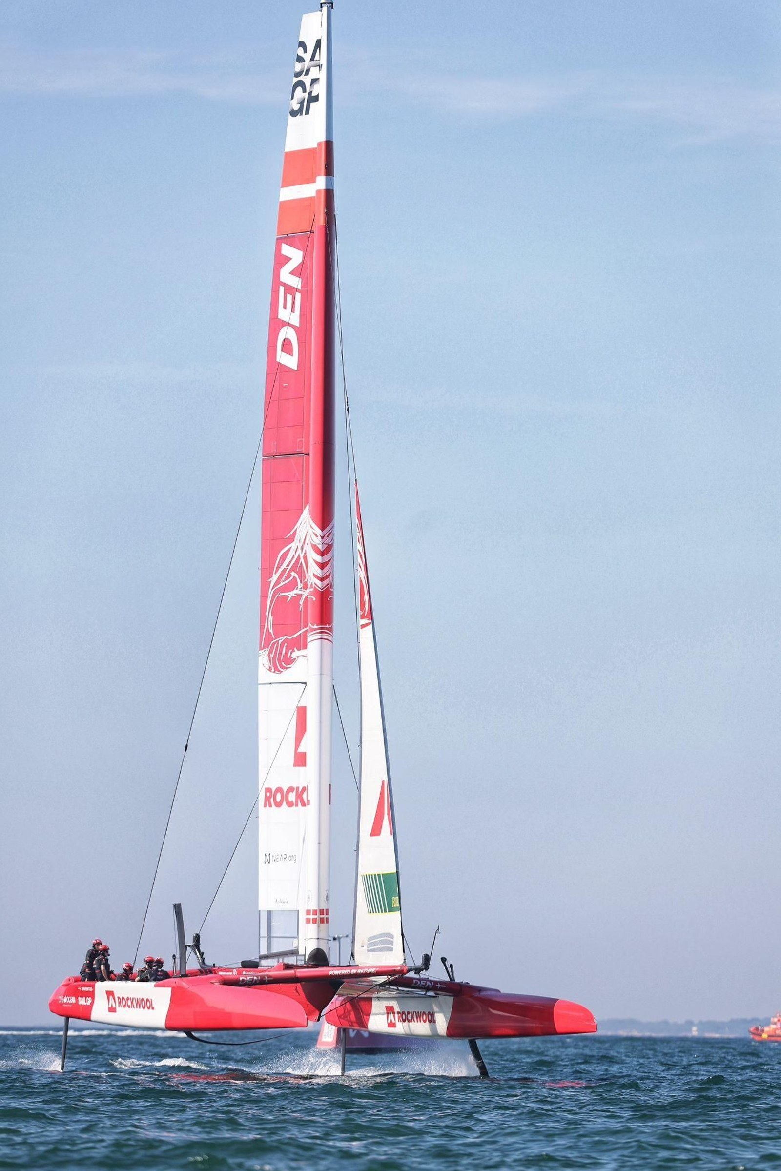 Sail GP Cádiz: El primer entrenamiento ya deja imágenes espectaculares