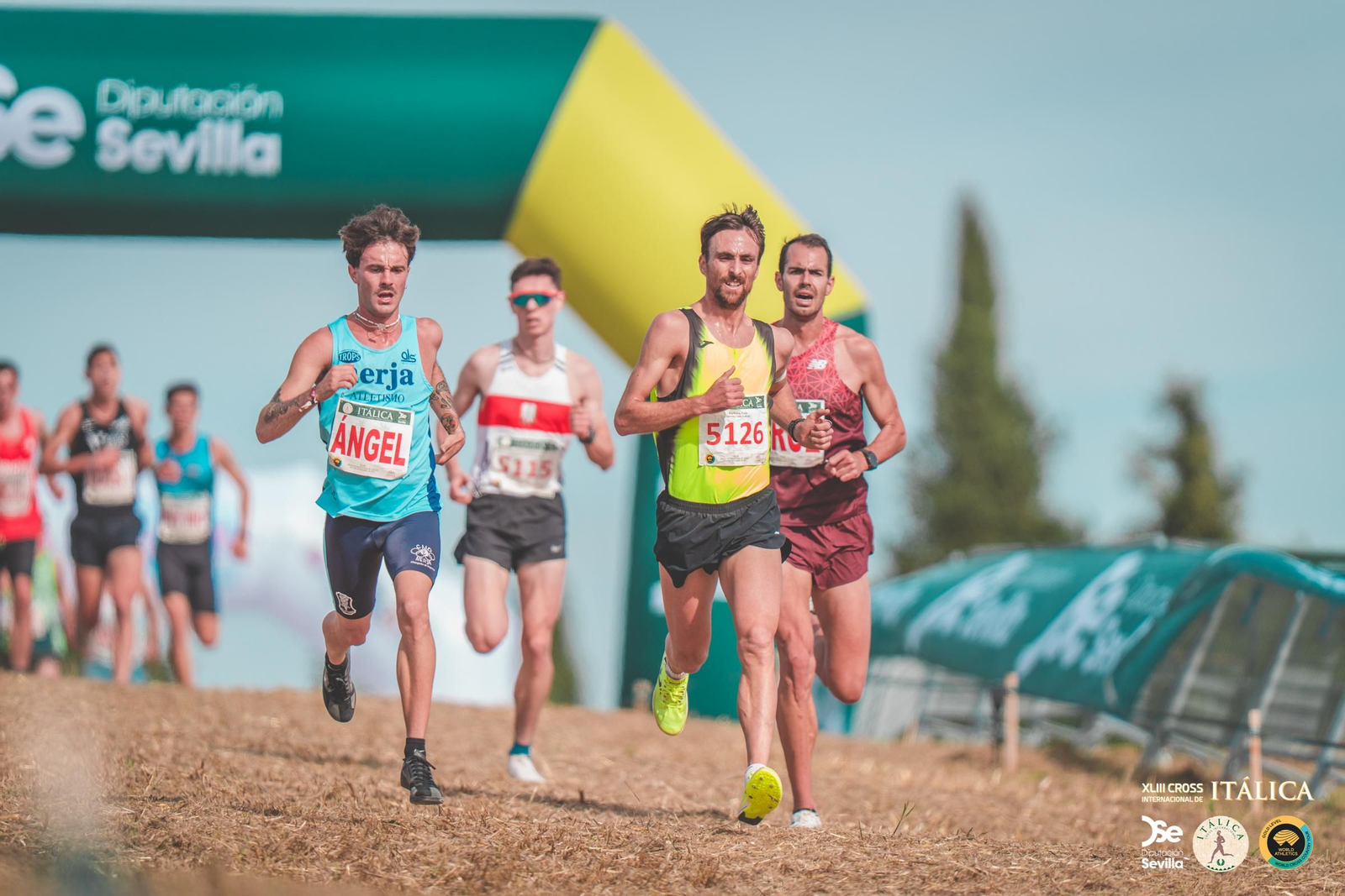 Búscate en las fotos del Cross de Itálica 2025 | 12