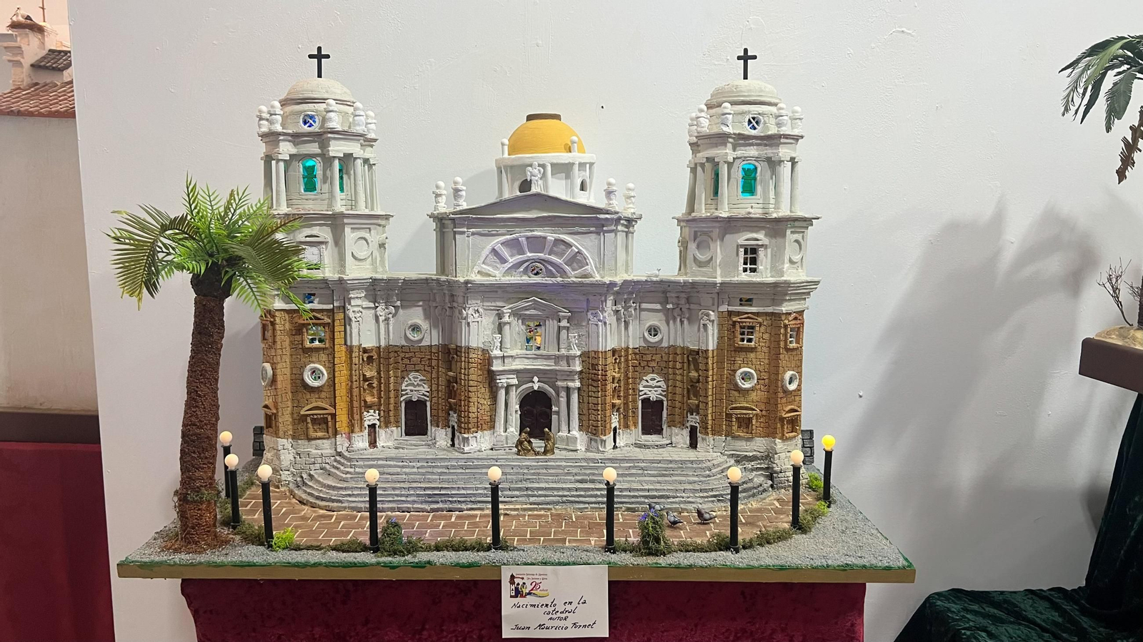 Fotos de la exposición belenista por el 25 aniversario de la asociación Oro, Incienso y Mirra en Algeciras