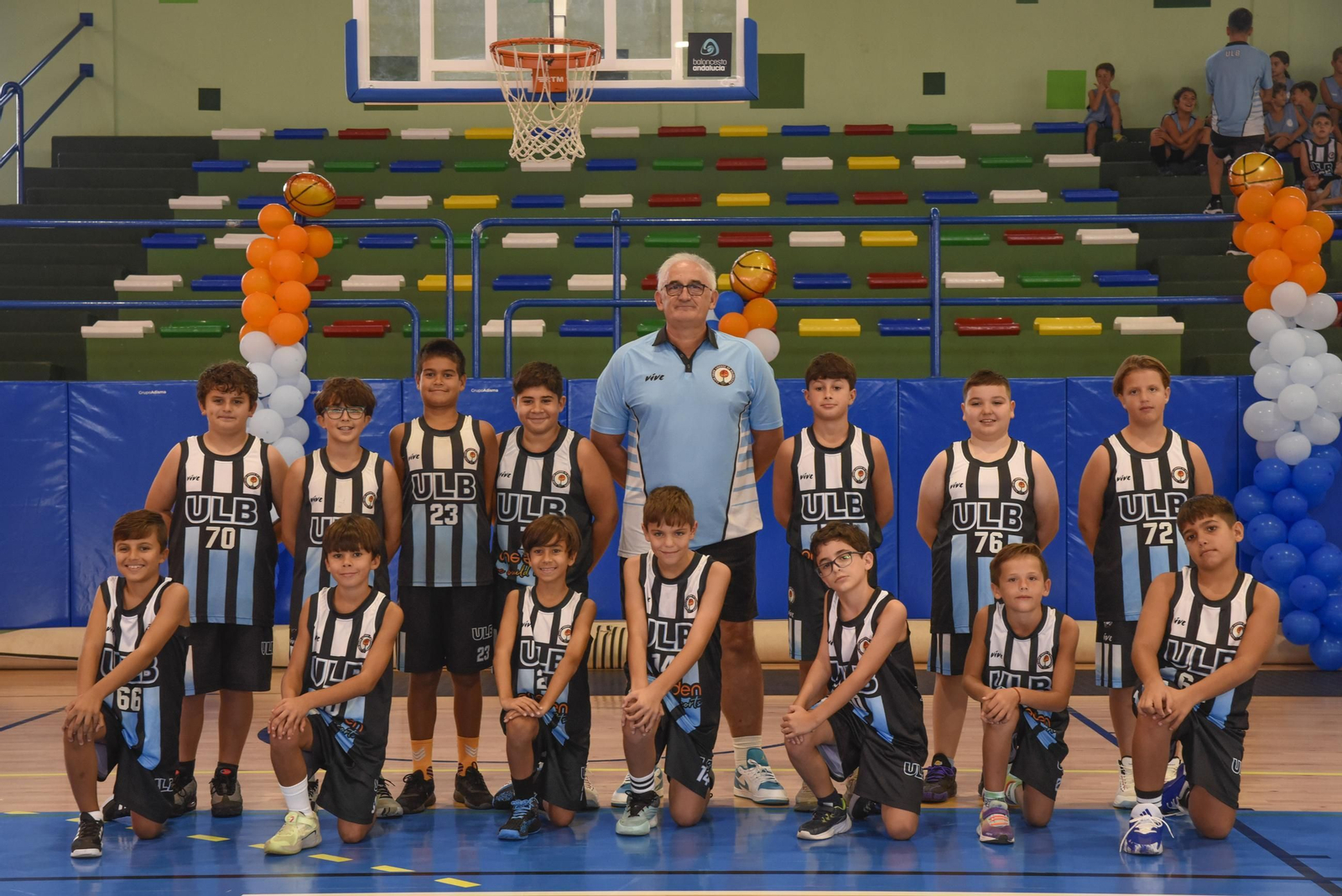 Búscate en la presentación de los equipos de la Unión Linense Baloncesto