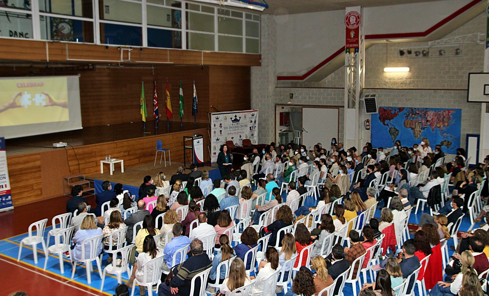 Elsa Punset: “Tenemos que ayudar a los jóvenes a superar los efectos de la pandemia en su salud mental”