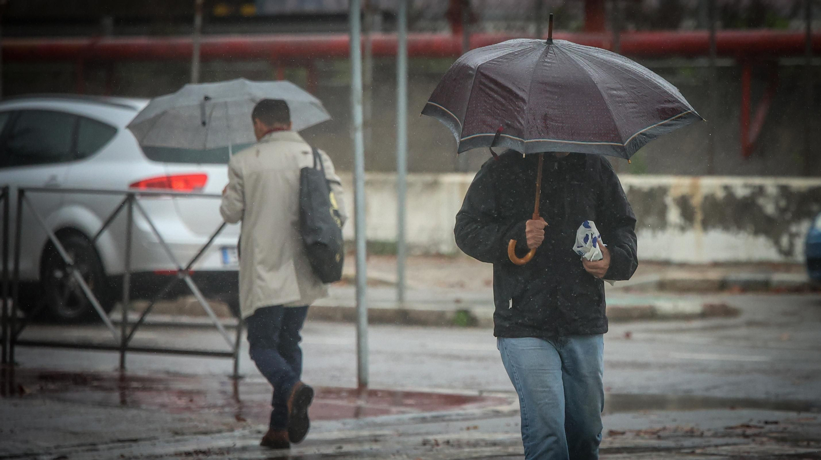 La borrasca Karlotta provoca inundaciones en algunas zonas de Jerez