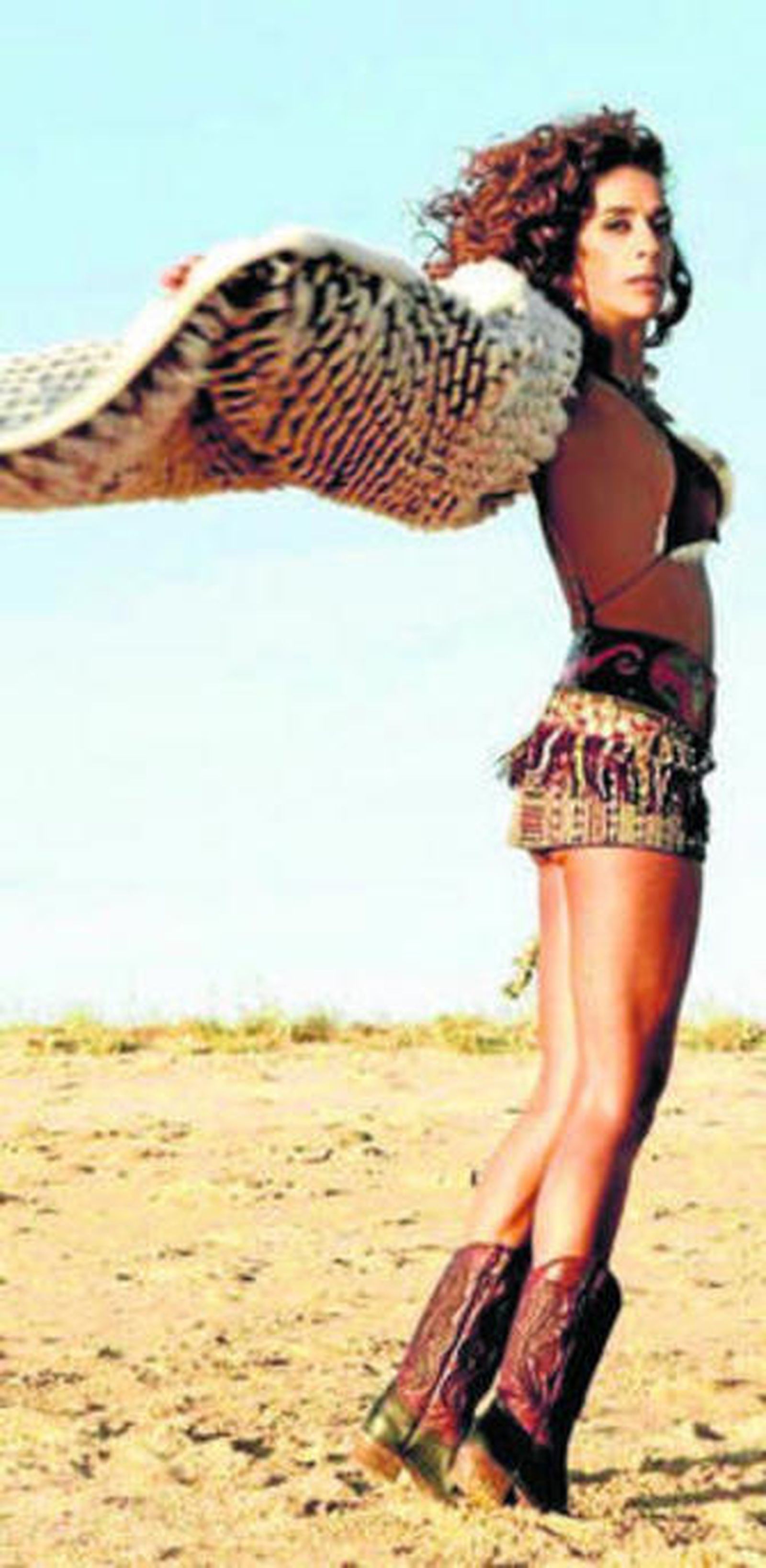 Rosario Flores, en la portada de su último disco.