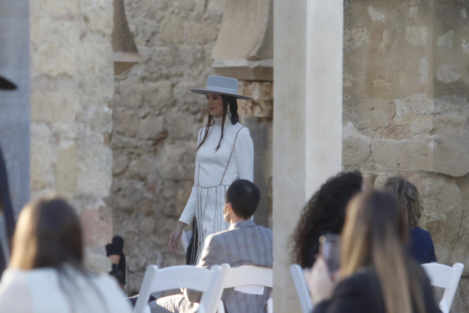 El desfile de Juana Martín en Medina Azahara, en fotografías
