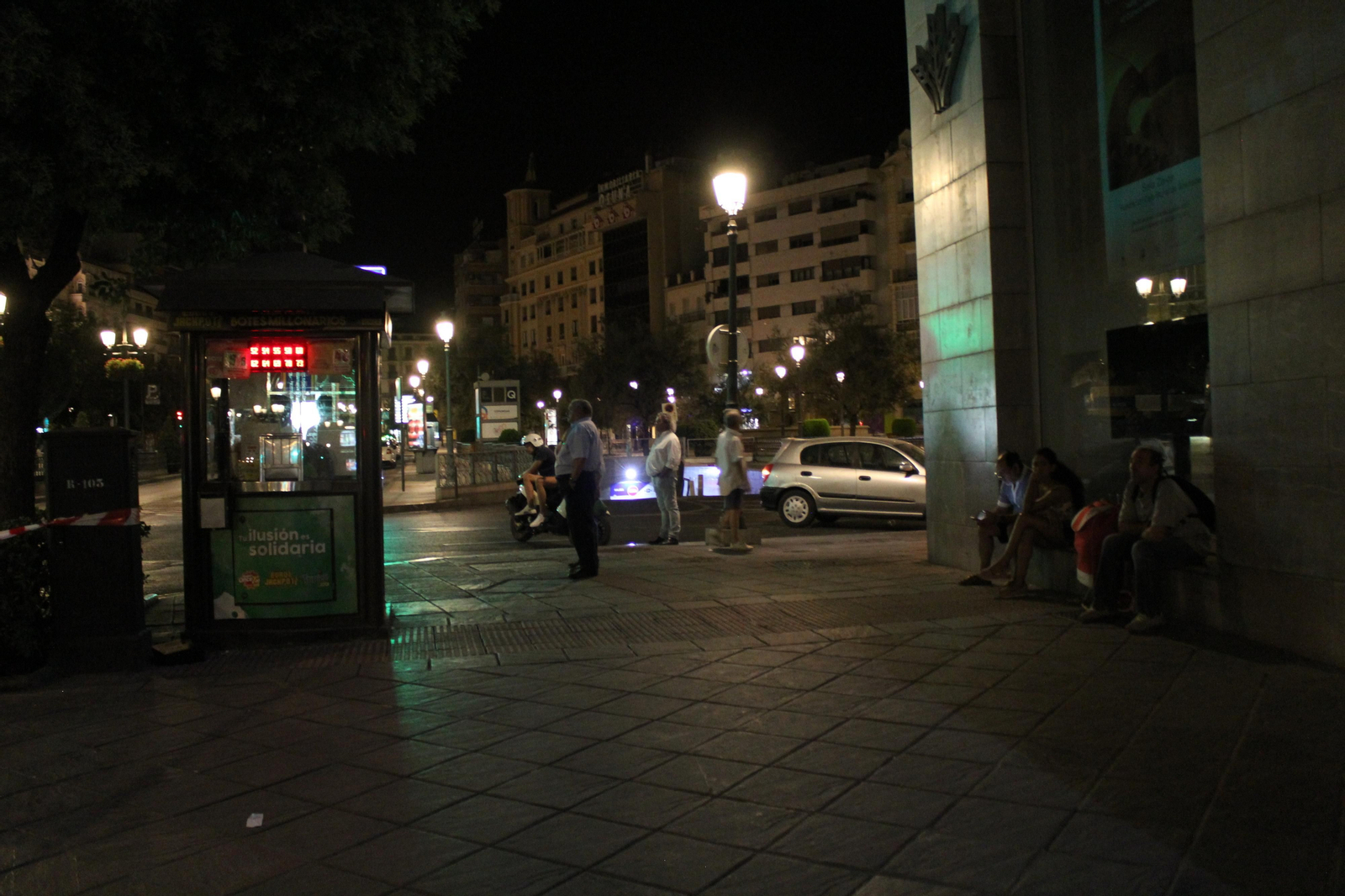 Imágenes del derribo del Hotel Montecarlo