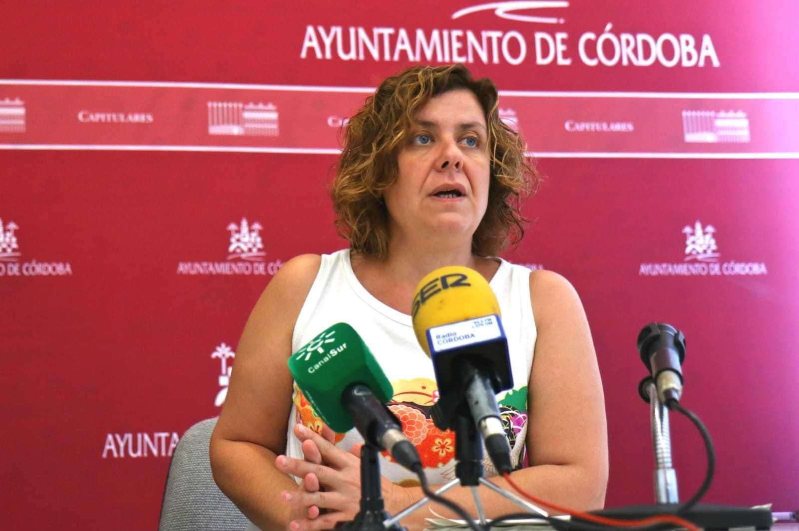 Alba Doblas ayer, durante la rueda de prensa de las ordenanzas.