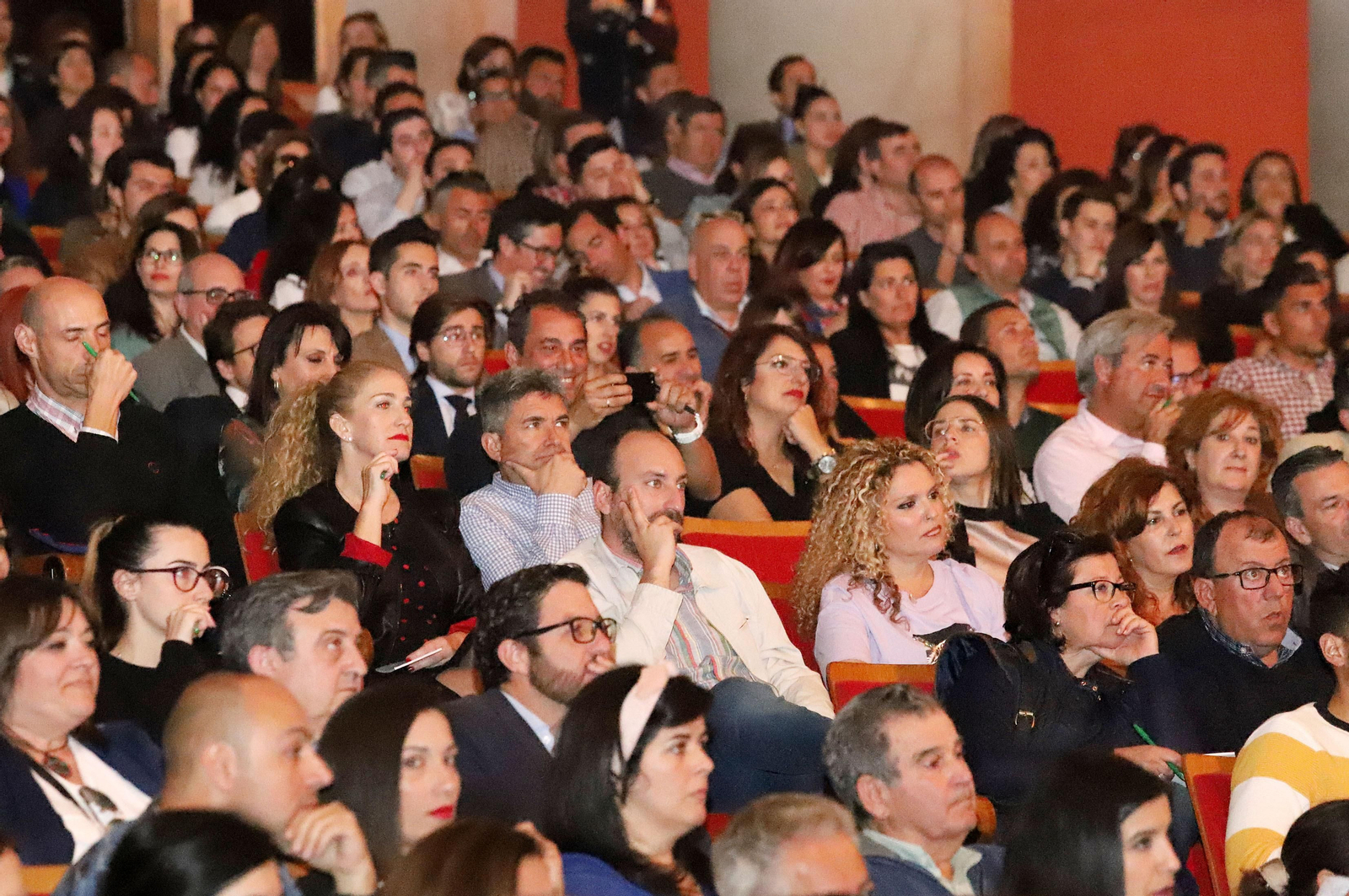 Imágenes de las intervenciones de Víctor Küppers, Pedro García Aguado y Javier Iriondo en "Mentes Expertas", organizado por CSIF en la Casa Colón