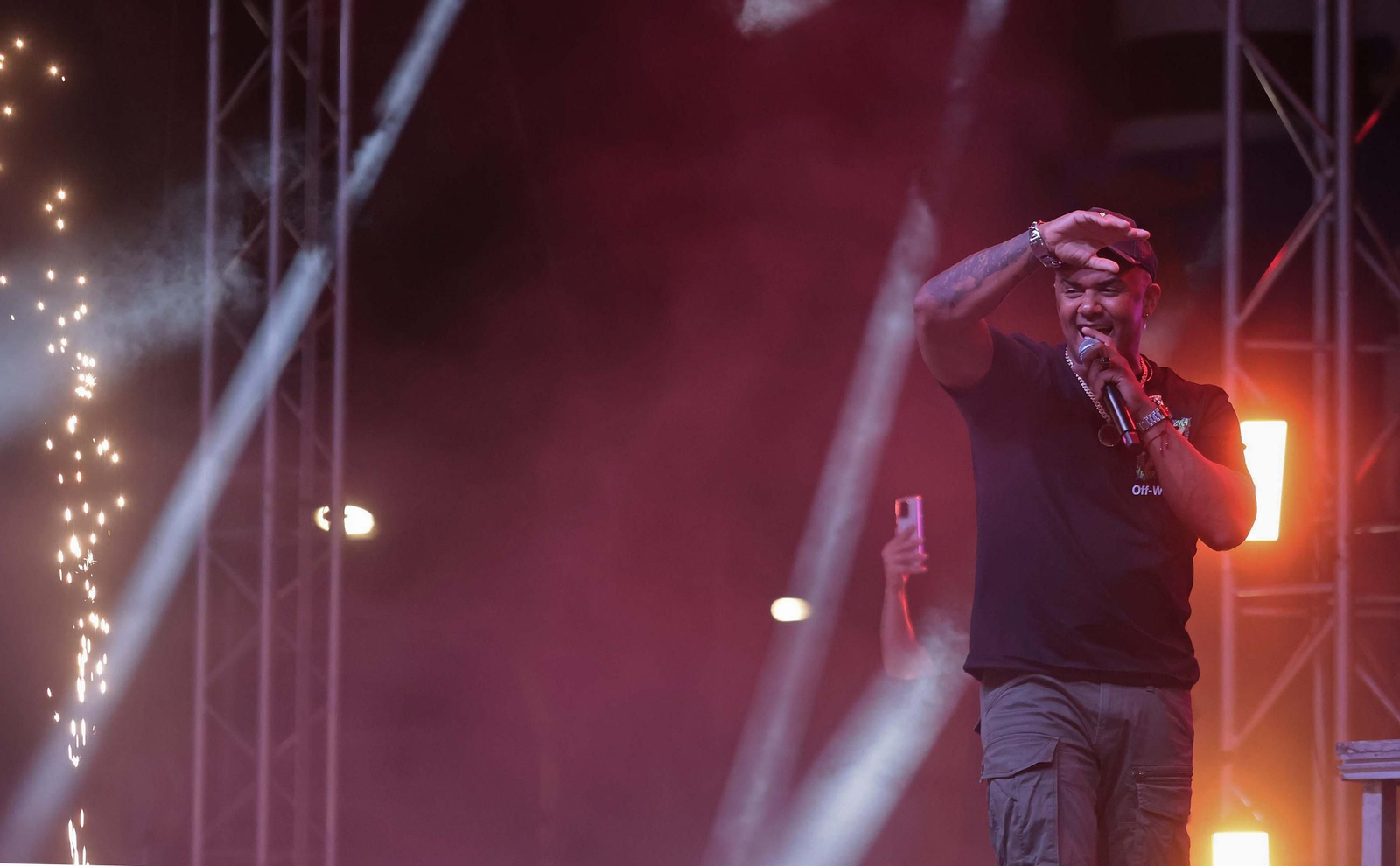 Fotos del concierto de Henry Méndez en La Línea